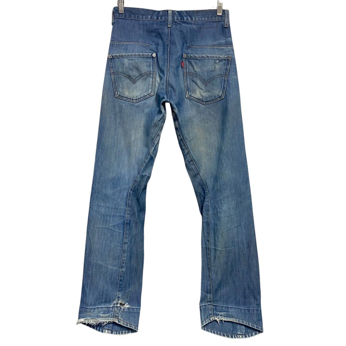 Levi's Vintage Levis Engineered Distressed Jeans Size US 30 / EU 46 - 1 Thumbnail