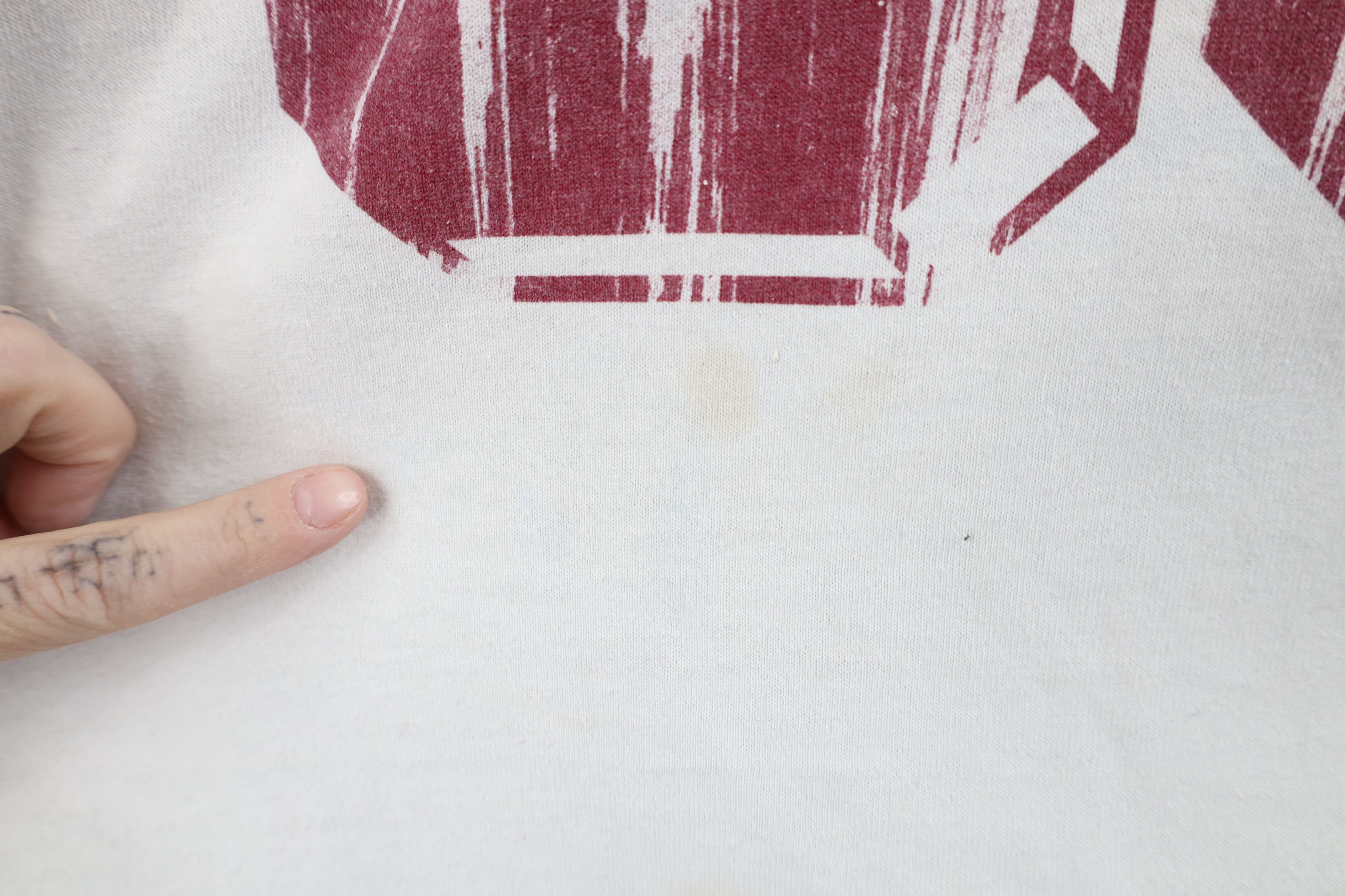 Vintage Vintage 90s University Baseball Raglan T-Shirt Distressed Size US L / EU 52-54 / 3 - 6 Thumbnail