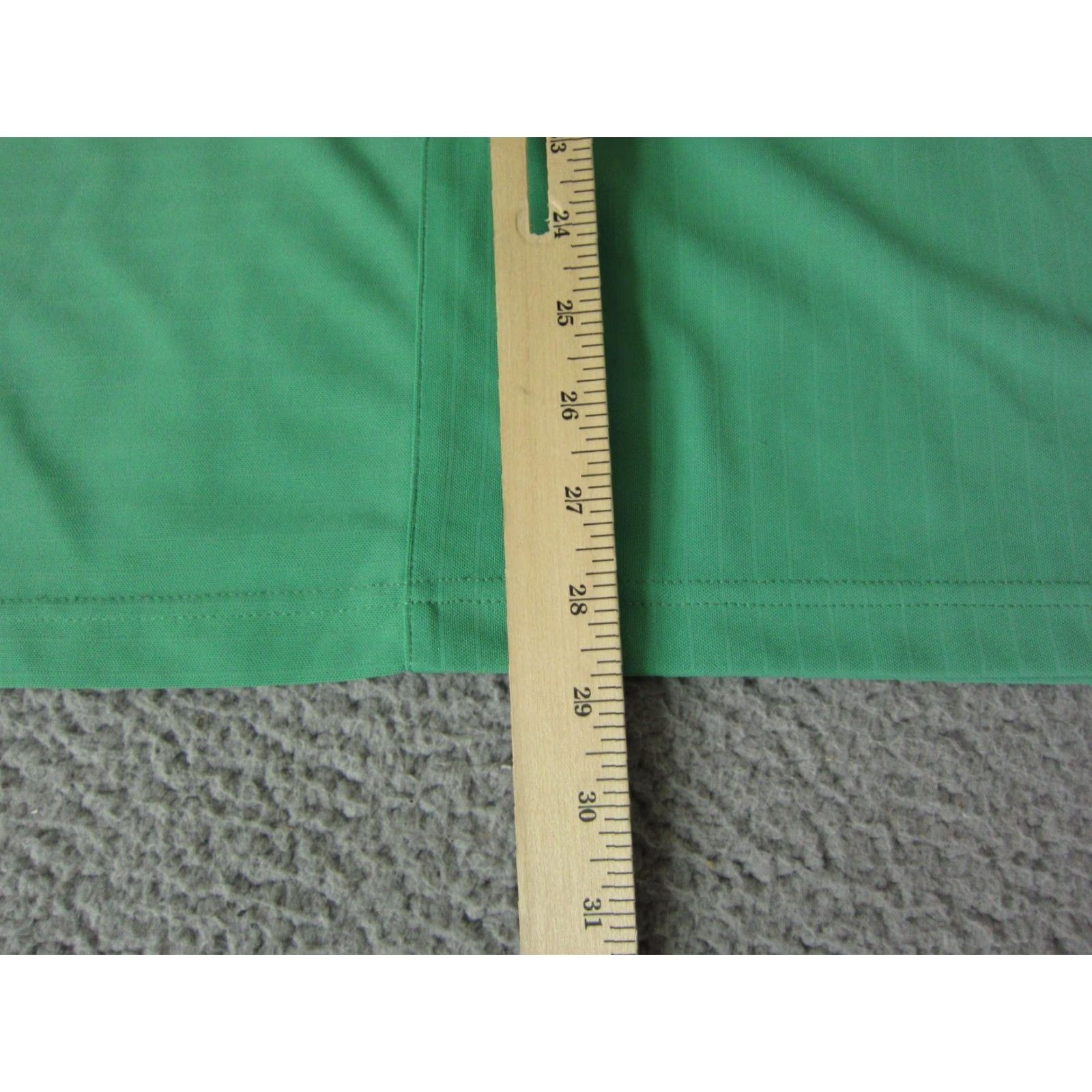 Oakley VINTAGE Oakley Polo Shirt Mens Green 90s Moisture Wicking Golf Shirt Adult Large Polo Shirt Green Mens Size US L / EU 52-54 / 3 - 7 Thumbnail