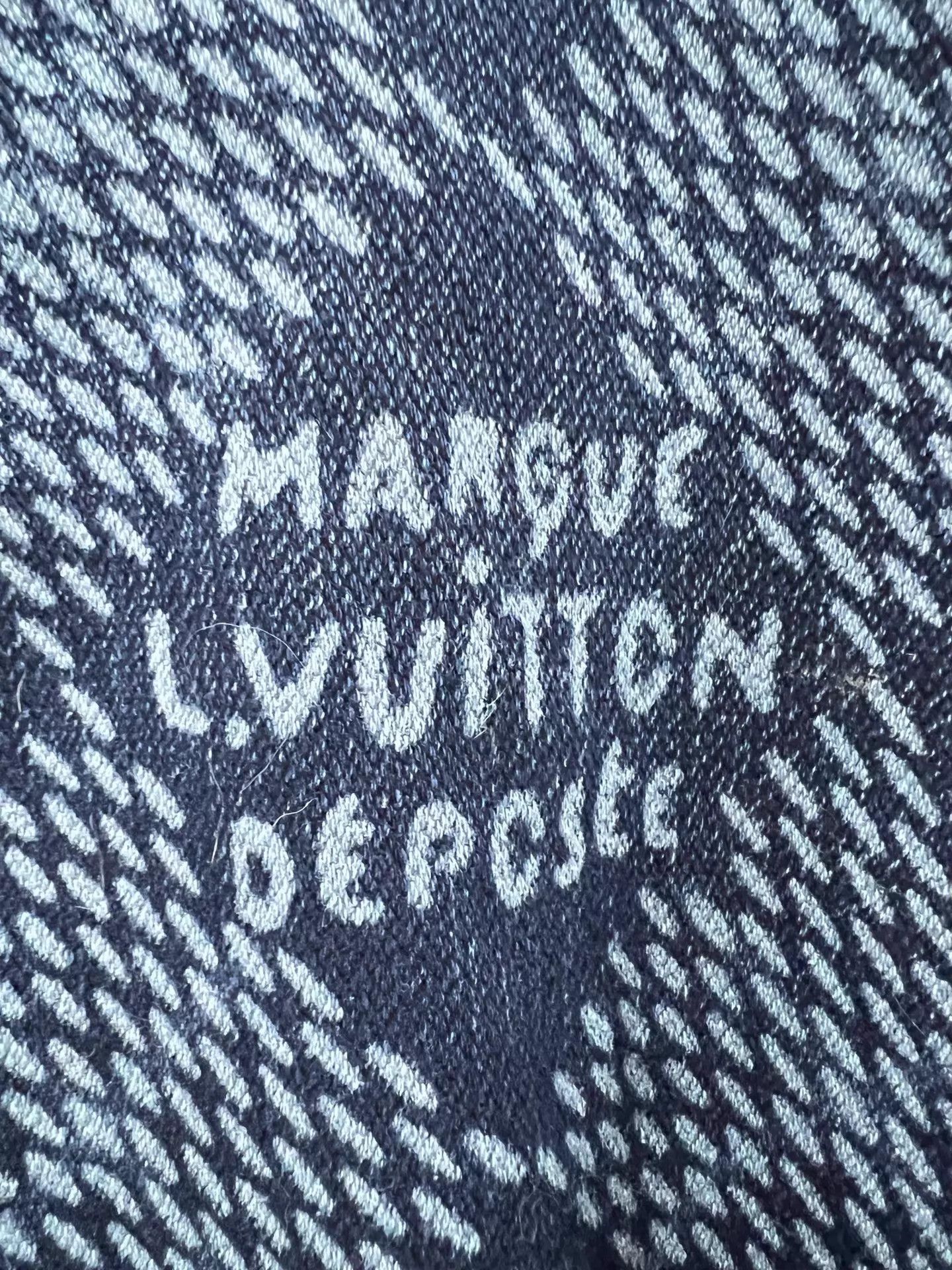 Louis Vuitton Louis Vuitton SS25 All-Over Damier Shearling Jacket 54 Size US L / EU 52-54 / 3 - 3 Thumbnail
