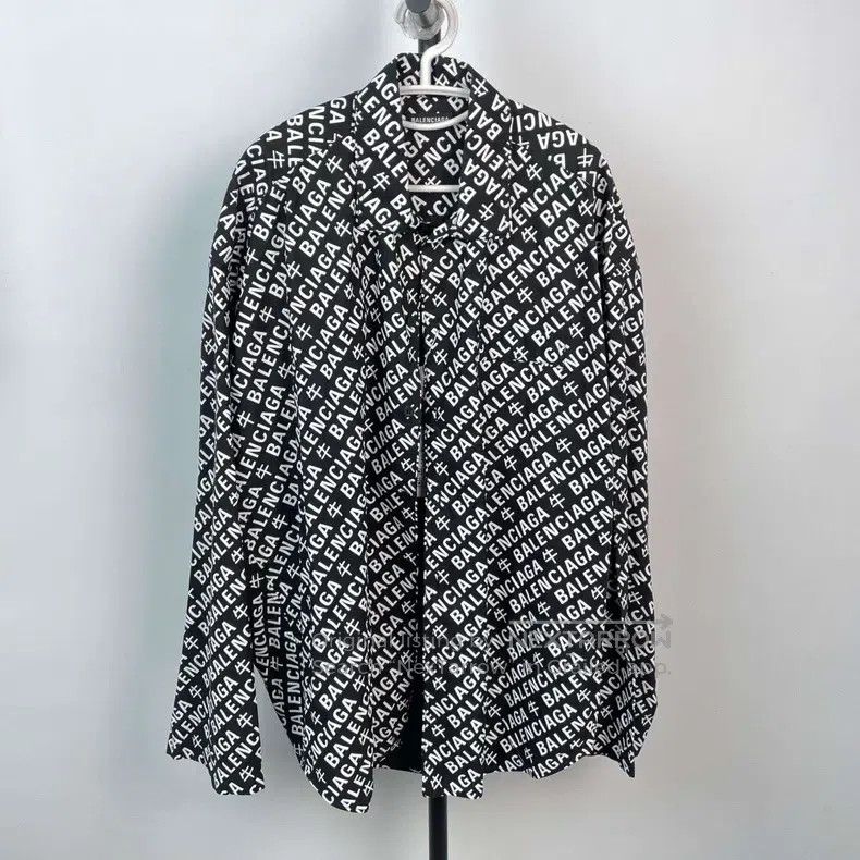 Balenciaga Balenciaga size 37 Cotton Logo Barrage Full Print Long Sle Size US S / EU 44-46 / 1 - 1 Thumbnail