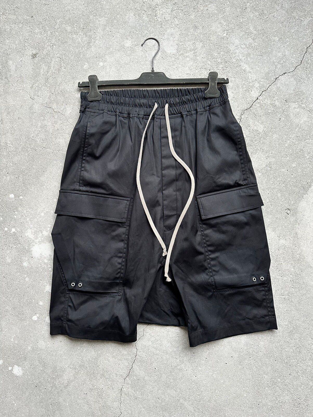 Pre-owned Rick Owens Ss24 Lido Cargo Pods Shorts In Black