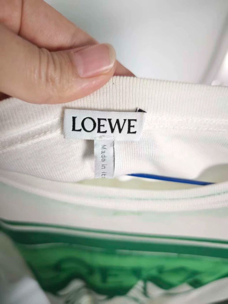 Loewe LOEWE White and green short-sleeved T-shirt Size US M / EU 48-50 / 2 - 4 Thumbnail