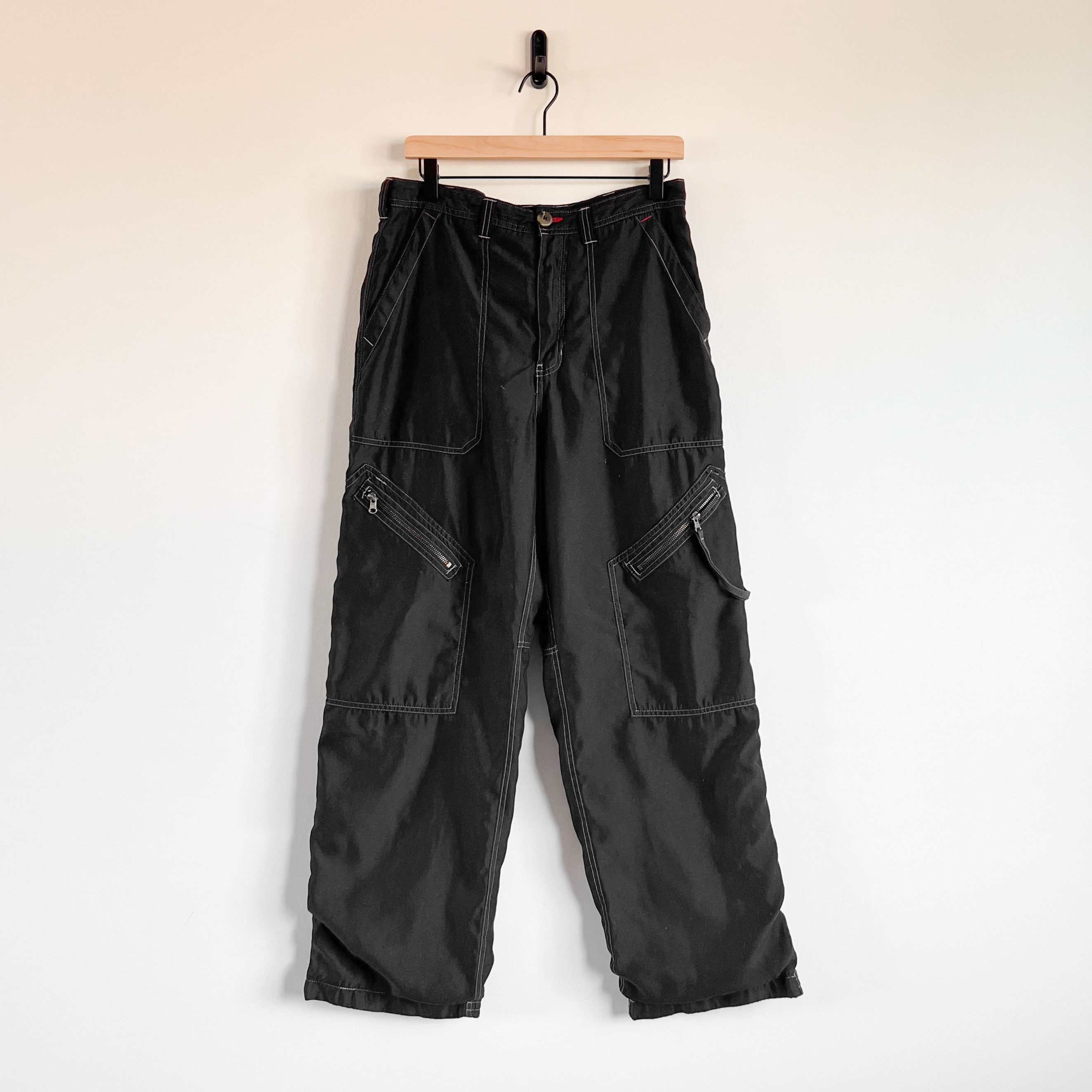 Vintage VTG Bugle Boy Soft Shell Cargo Pants With Camo Fleece Lining Size US 32 / EU 48 - 1 Thumbnail