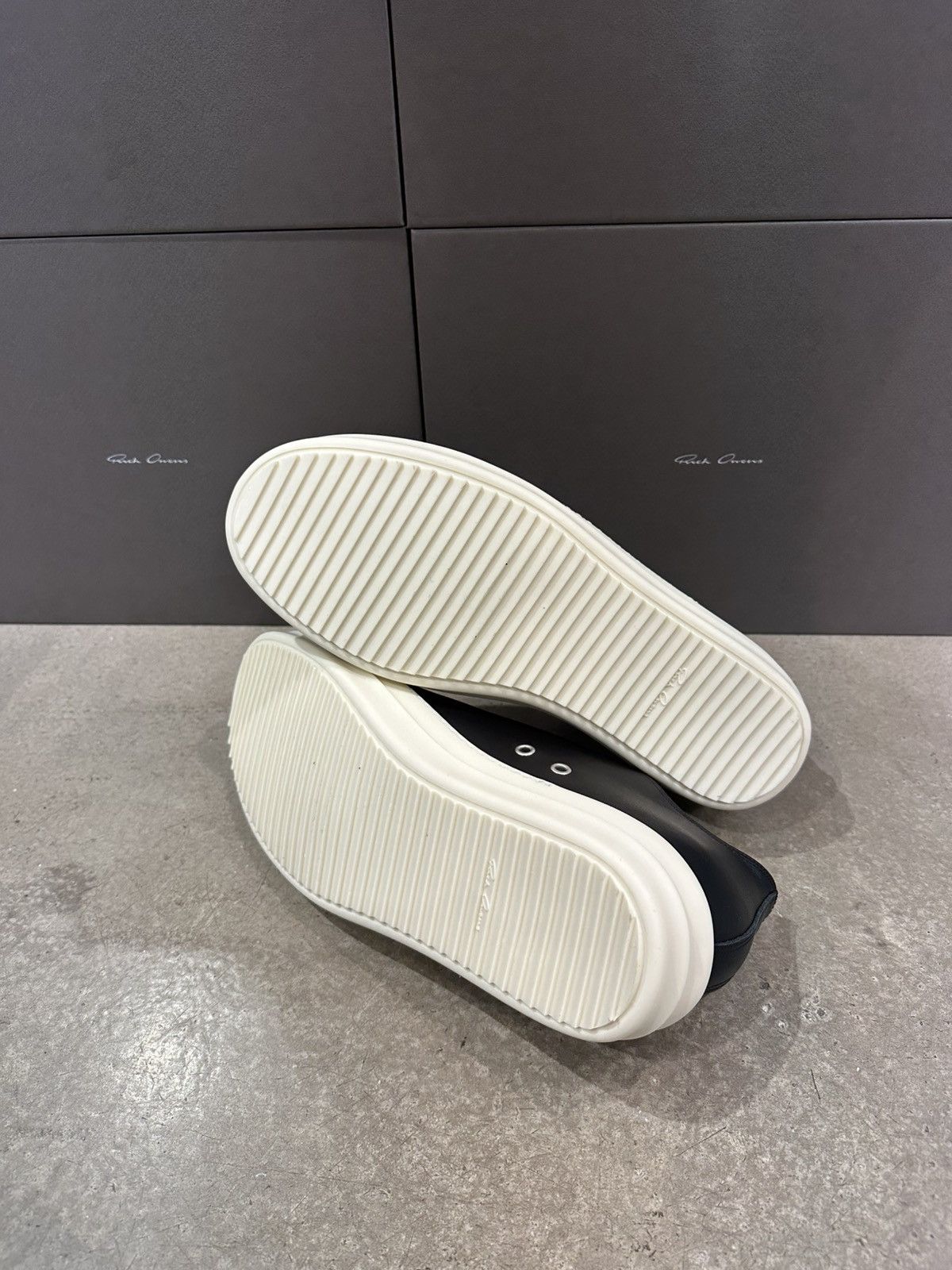 Rick Owens RICK OWENS - Low Sneaks Black Milk Size US 11 / EU 44 - 5 Thumbnail