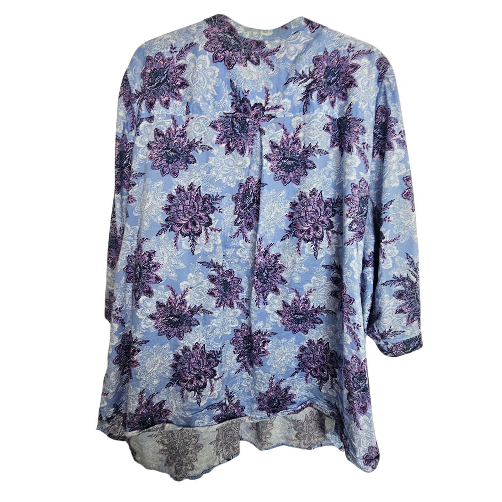 Torrid Catherines Womens Floral Top Plus Size 3X Pintuck Button Size 3XL / US 20-22 - 7 Thumbnail
