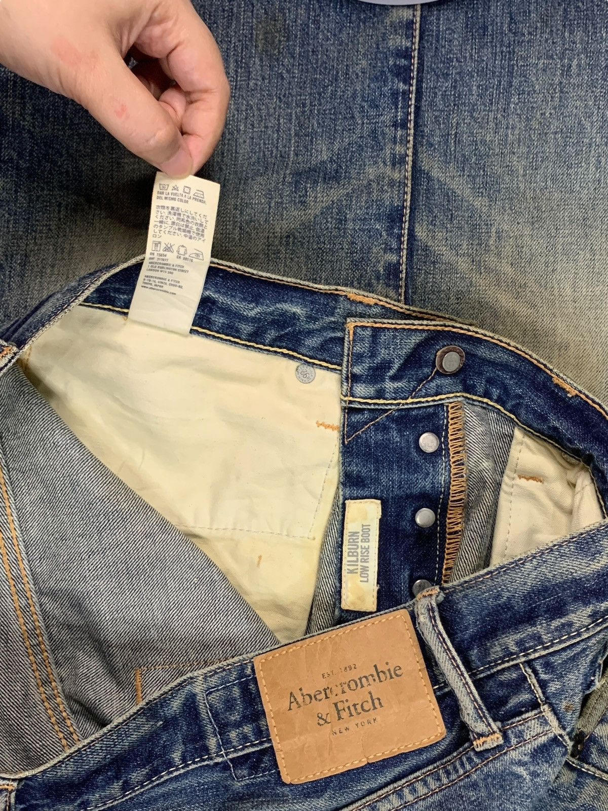 Abercrombie & Fitch Vintage Abercrombie Rusty Wash Distressed Flare Jeans 32x31 Size US 32 / EU 48 - 10 Thumbnail