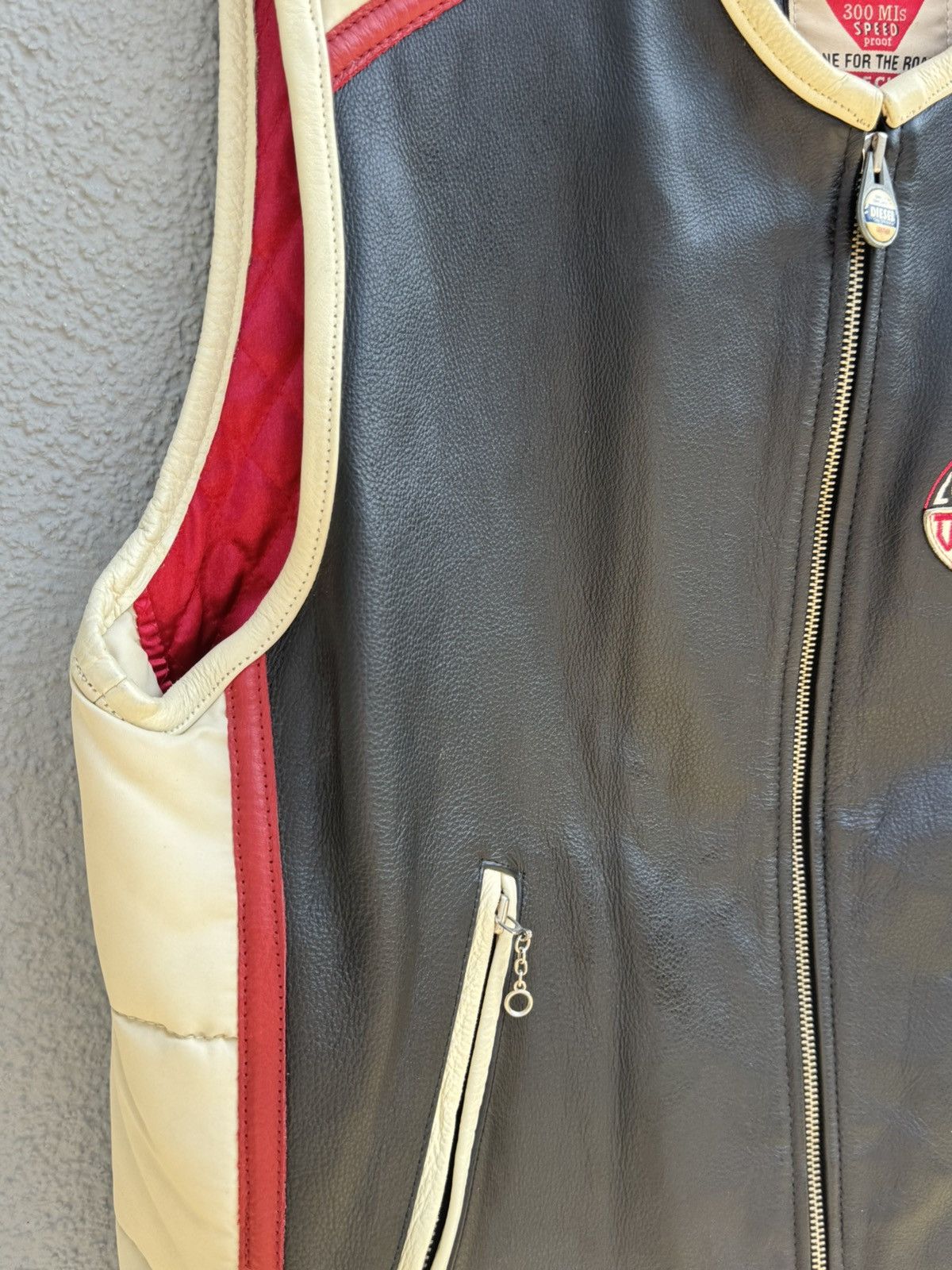 Diesel × Diesel Black Gold Diesel Leather Vest Performance 300 M1s Super Sonic Size Size US XL / EU 56 / 4 - 4 Thumbnail