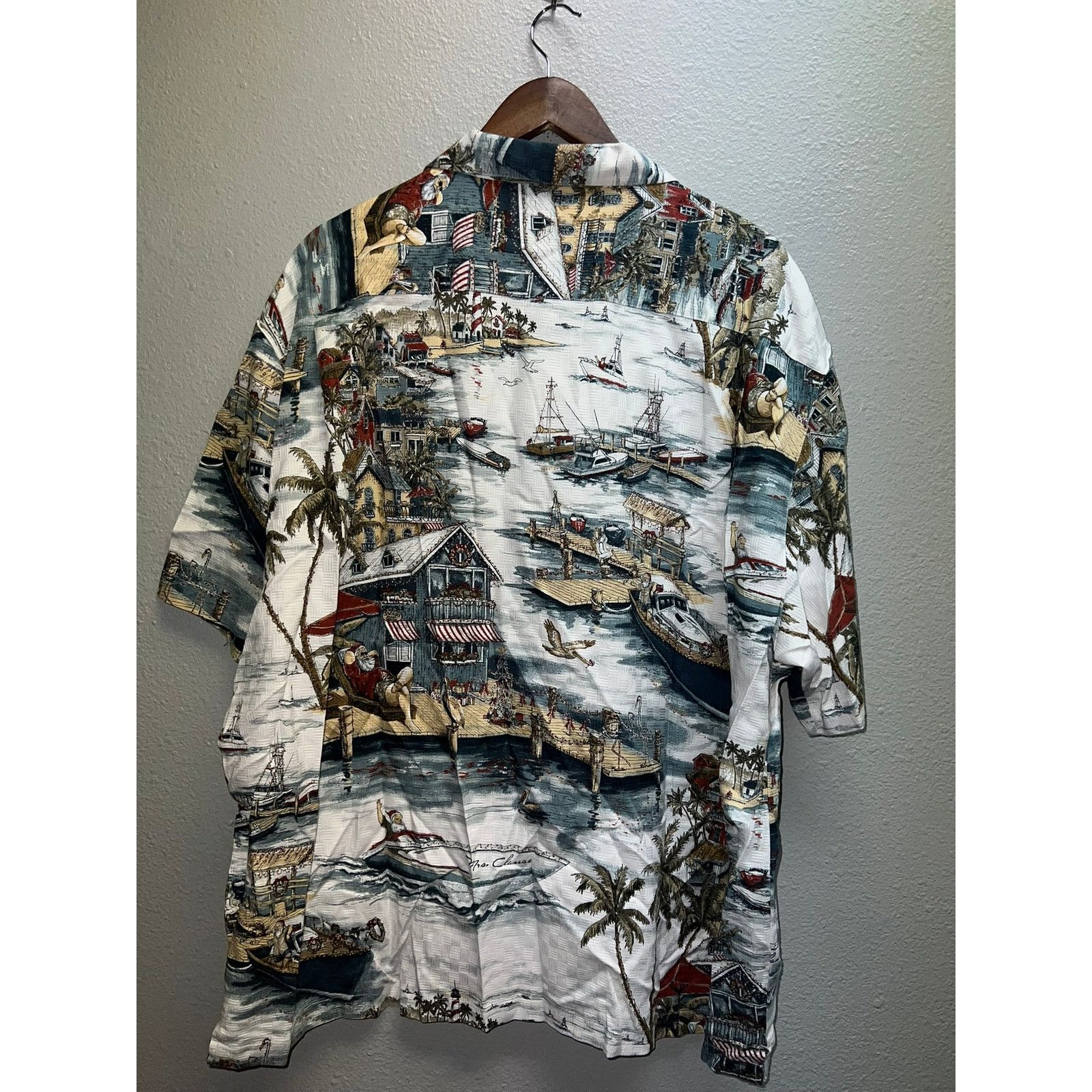 Clearwater Outfitters Vintage Santa Button Up Shirt Clearwater Outfitters Beach 2X Size US XXL / EU 58 / 5 - 8 Thumbnail