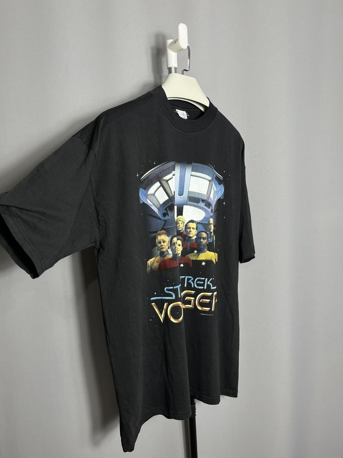 Other VINTAGE STAR TREK SHIPS AND VOYAGER 1995 SHIRT BLACK MENS Size US XL / EU 56 / 4 - 4 Thumbnail