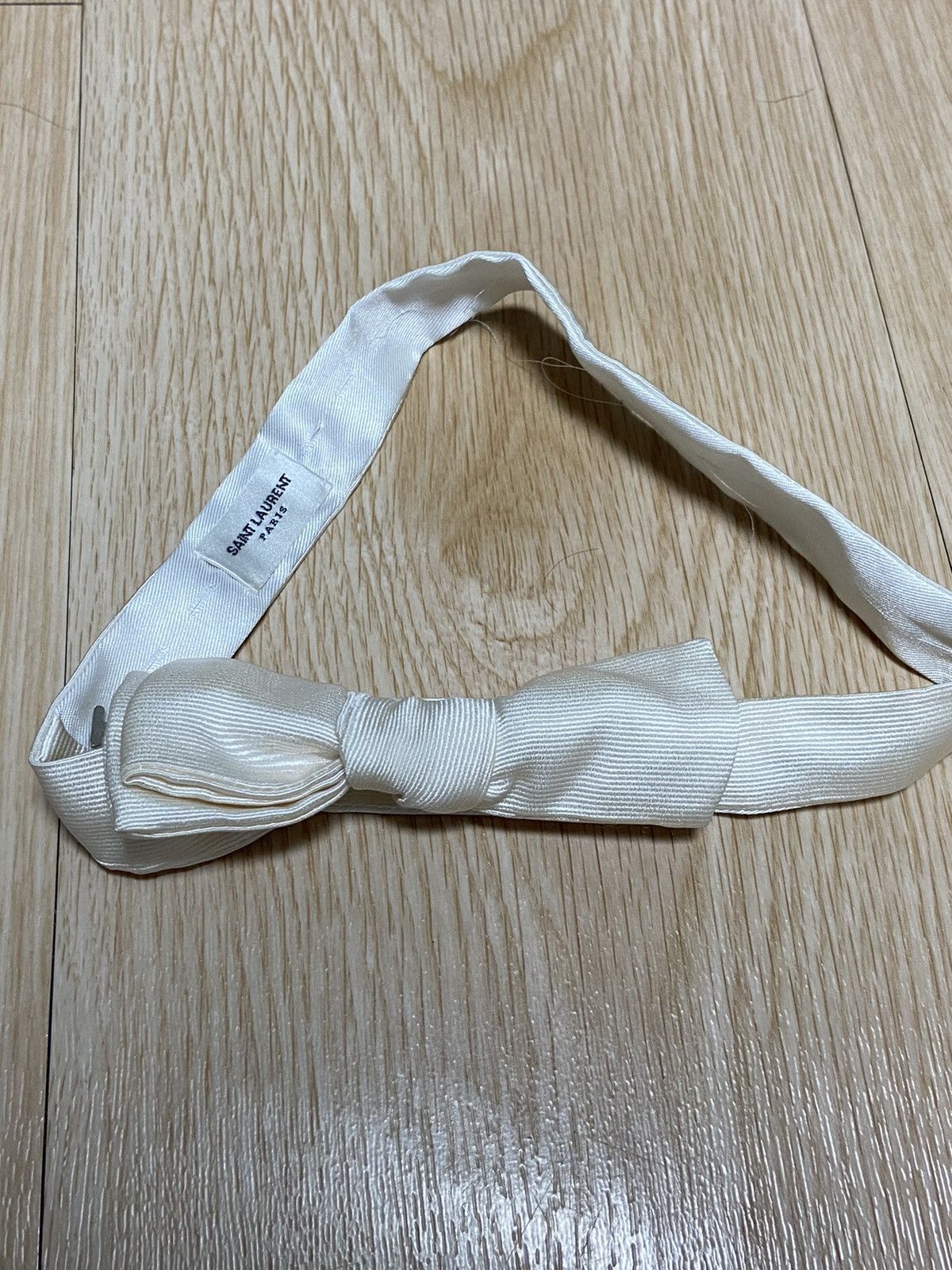 Saint Laurent Paris OS Saint laurent Silk bow tie Size ONE SIZE - 1 Thumbnail