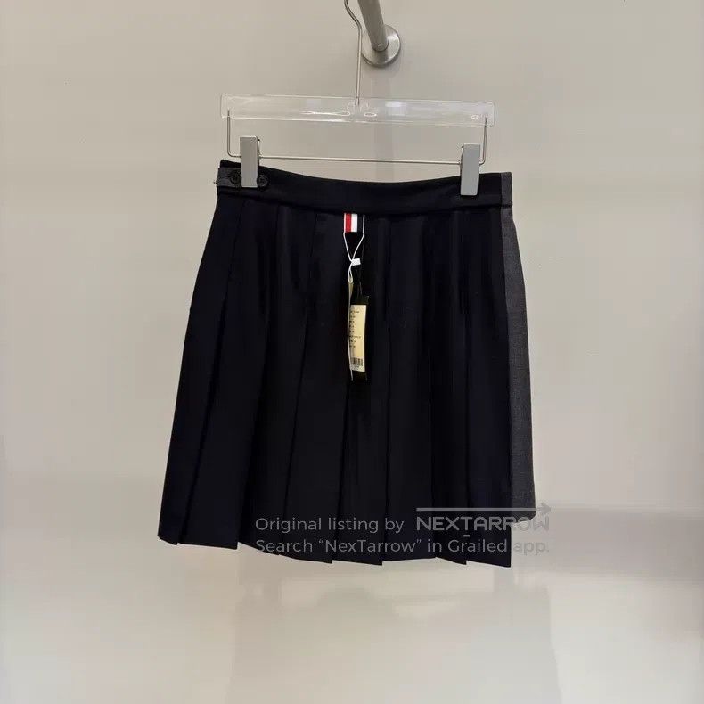Thom Browne Thom Browne Color Blocked Pleated Skirt Size 25" / US 0 / IT 36 - 2 Thumbnail