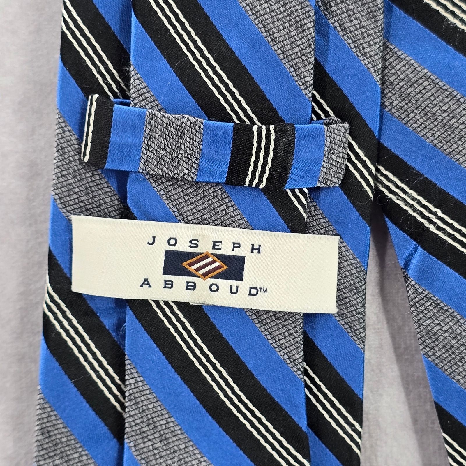 Joseph Abboud Joseph Abboud Blue Gray Stripe 100% Silk Men's Neck Tie NWOT Size 30 - 4 Thumbnail
