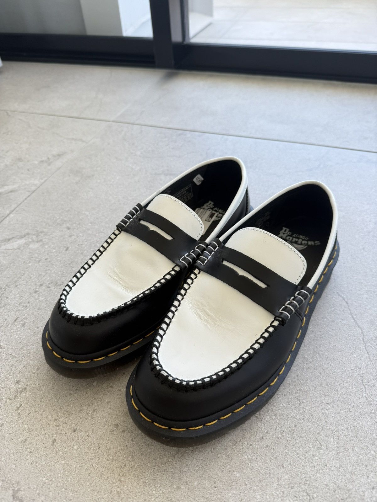 Dr. Martens Dr. Martens Penton Loafers/ White X Black/ Size US8 Size US 8 / EU 41 - 2 Thumbnail