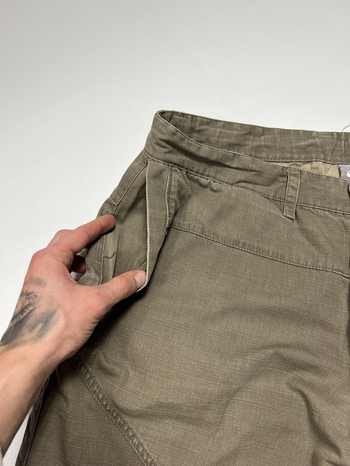 Nike Vintage Nike Corduroy Millitary Style Short Y2K Size US 36 / EU 52 - 5 Thumbnail