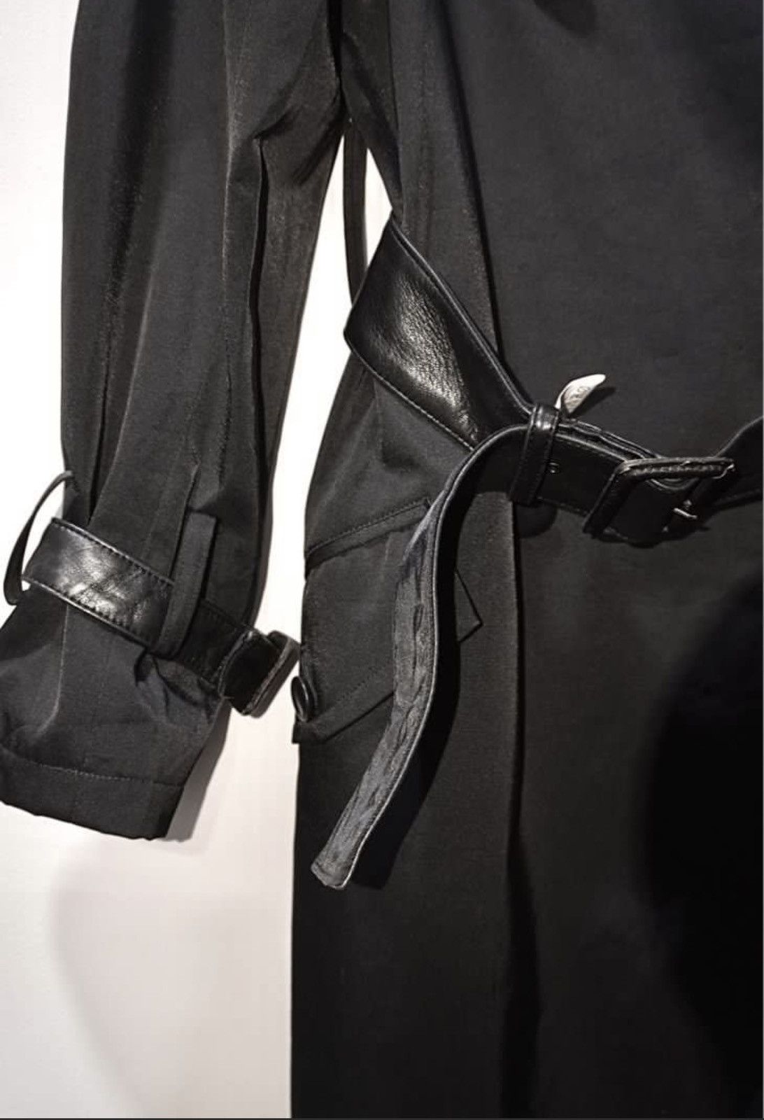 Yohji Yamamoto AW2004 YOHJI YAMAMOTO LEATHER TRENCH COAT Size M / US 6-8 / IT 42-44 - 4 Thumbnail