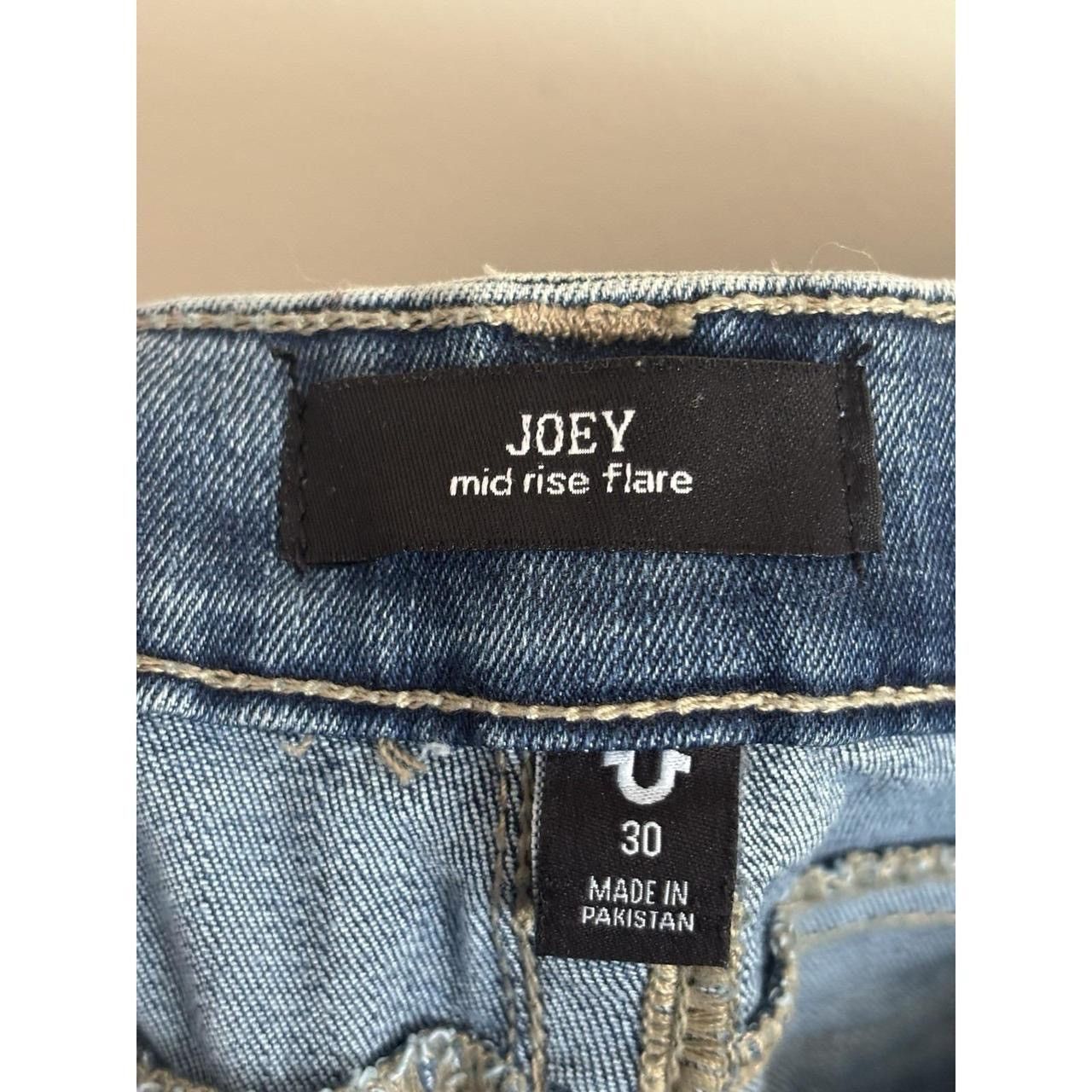 True Religion True Religion Jeans Joey Mid Rise Flare Size 30 Y2K cotton Size 30" / US 8 / IT 44 - 2 Thumbnail