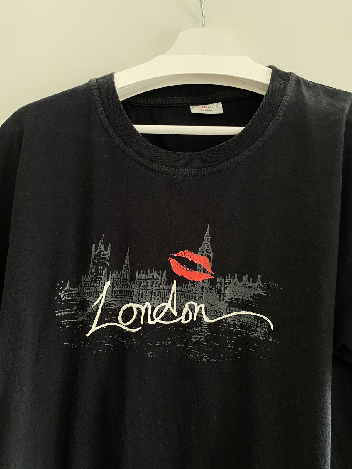 Other Vintage Tshirt London Size US XL / EU 56 / 4 - 2 Thumbnail