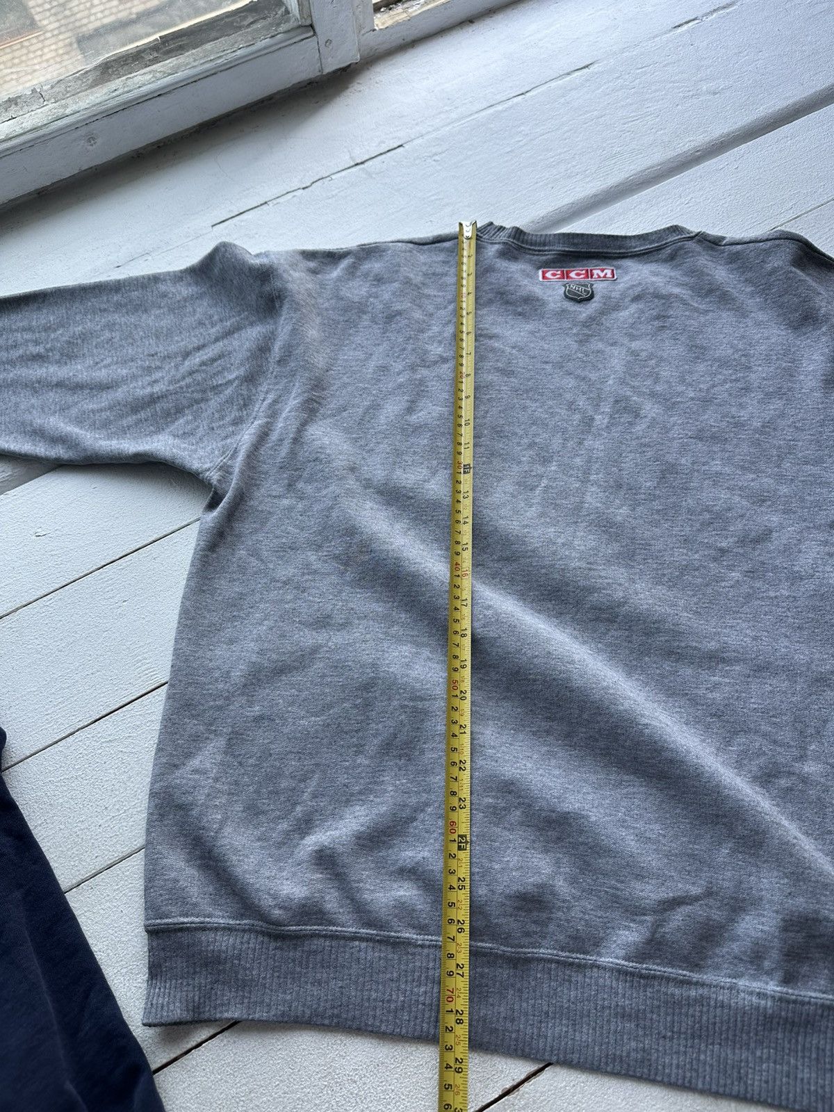 NHL 🚨VNTG 90s Montreal Canadiens Hockey SWEATSHIRT long sleeve Size US L / EU 52-54 / 3 - 13 Thumbnail