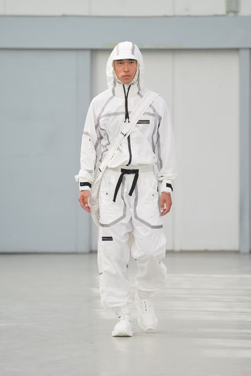 Tobias Birk Nielsen !DS! SS23 Iso Poetism Tobias Birk Nielsen White Nylon Jacket Size US L / EU 52-54 / 3 - 1 Thumbnail