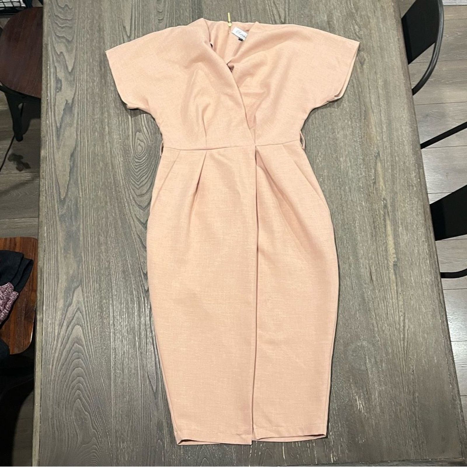 Closet London Closet London Peach Beige Short Dolman Sleeve Midi Dress 6 Size M / US 6-8 / IT 42-44 - 1 Thumbnail