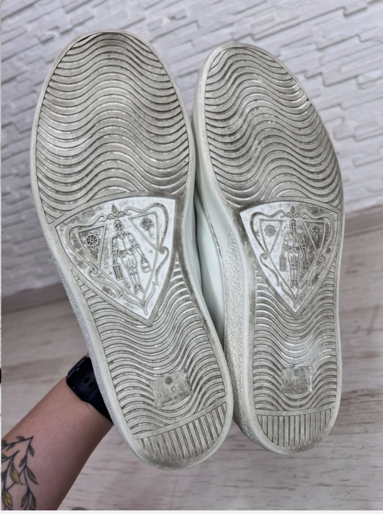 Gucci Gucci Ace Leather Velcro Sneakers Size 10 Luxury Shoes Size US 10 / EU 43 - 9 Thumbnail