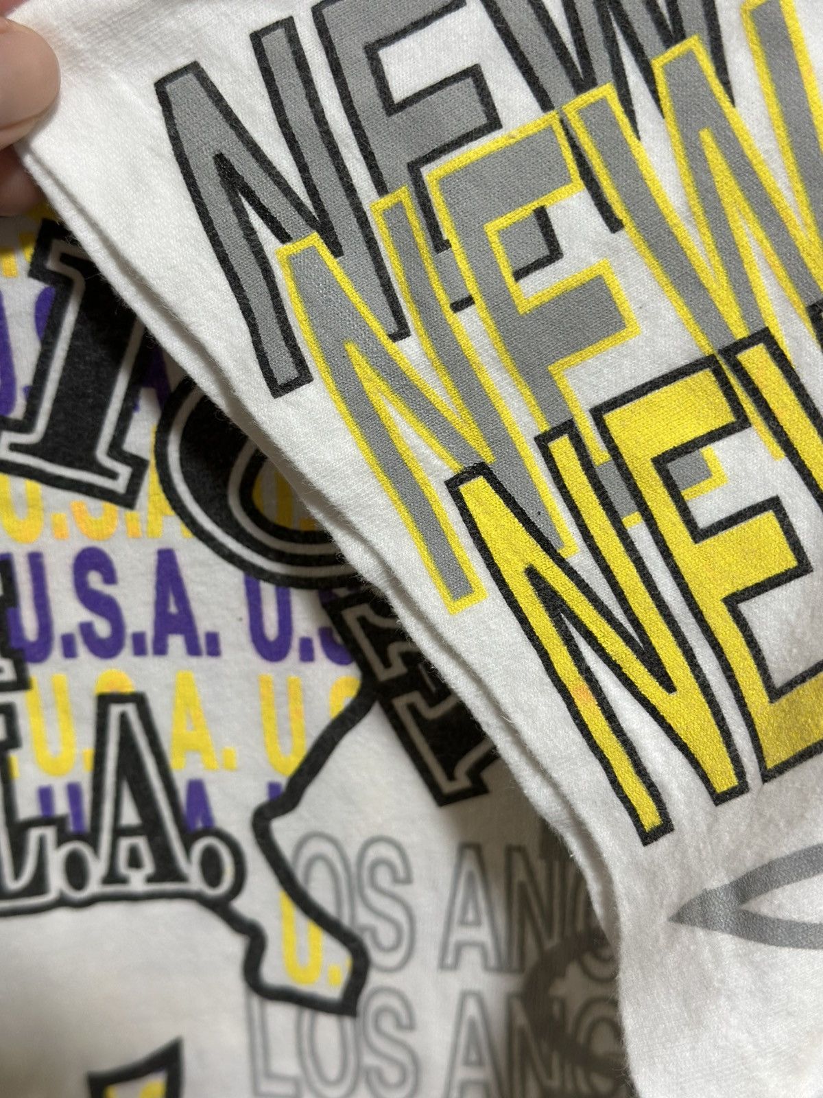 Vintage Vintage America From N.Y To L.A Fullprint Faded Tee Size US L / EU 52-54 / 3 - 4 Thumbnail