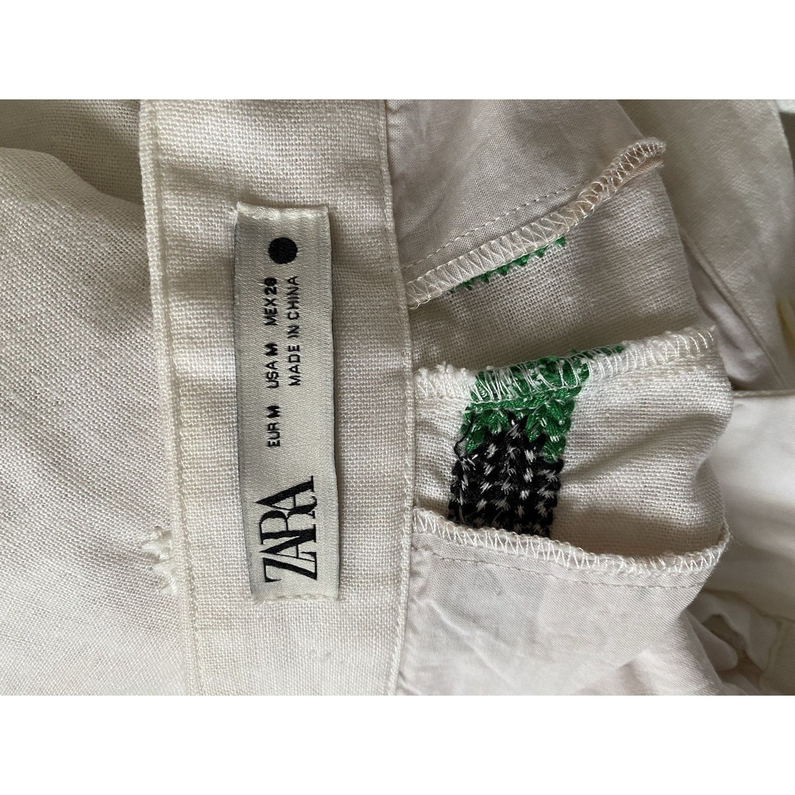 Zara Linen Pants From Zara w green embroidered Aztec Designs Size 28" / US 6 / IT 42 - 10 Thumbnail