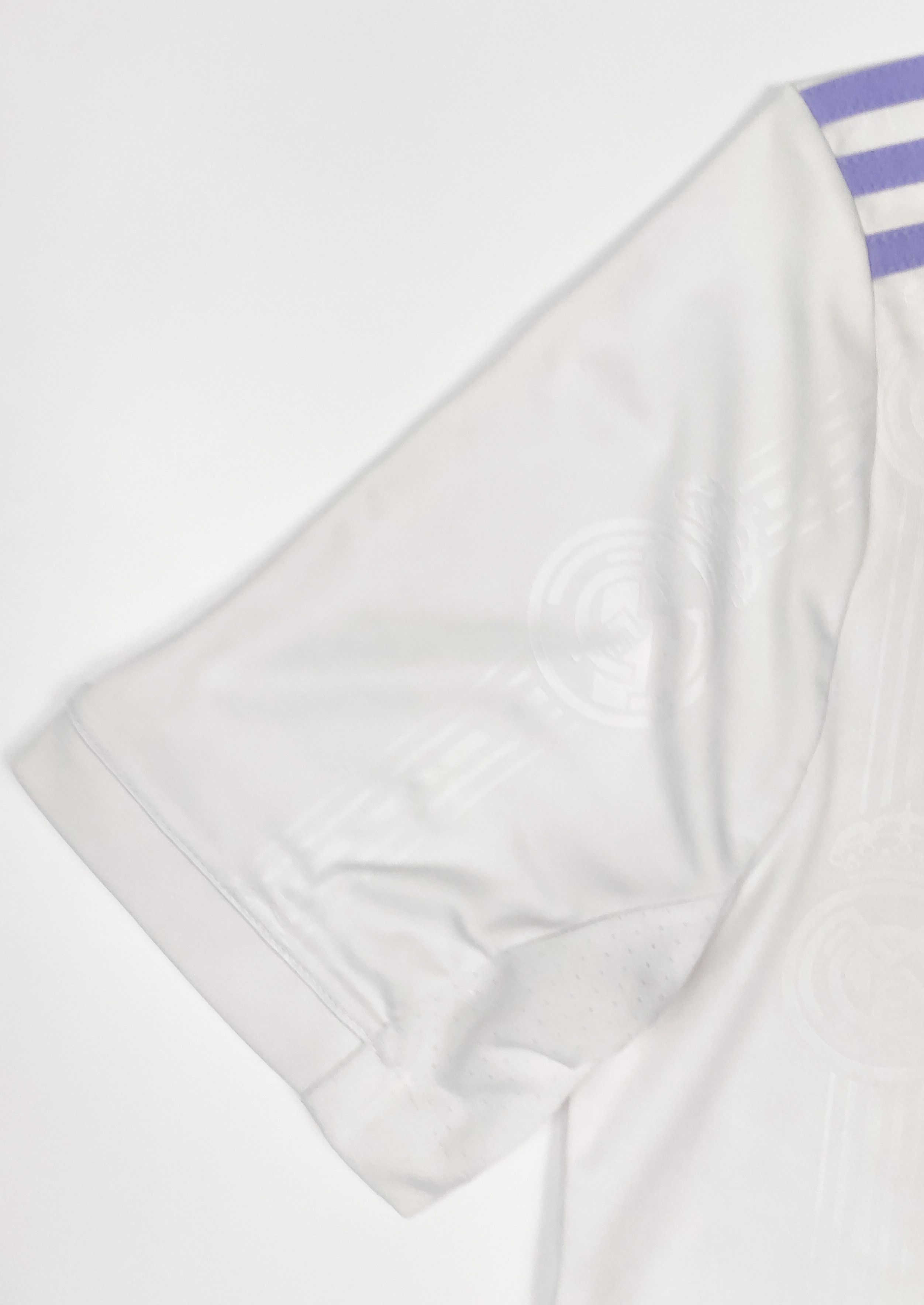 Adidas Real Madrid Adidas 2022 2023 Home Shirt Size 164cm Size US XXS / EU 40 - 7 Thumbnail