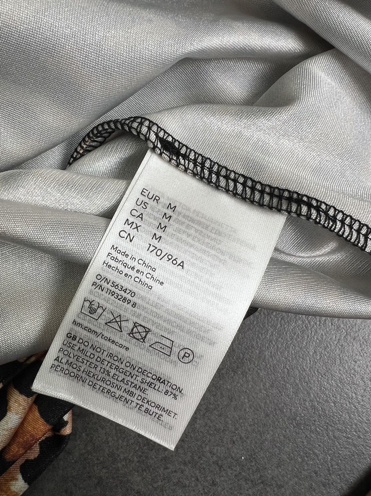 H&M × Paco Rabanne Rare H&M Paco rabanne DG style leopard print midi dress Size S / US 4 / IT 40 - 5 Thumbnail