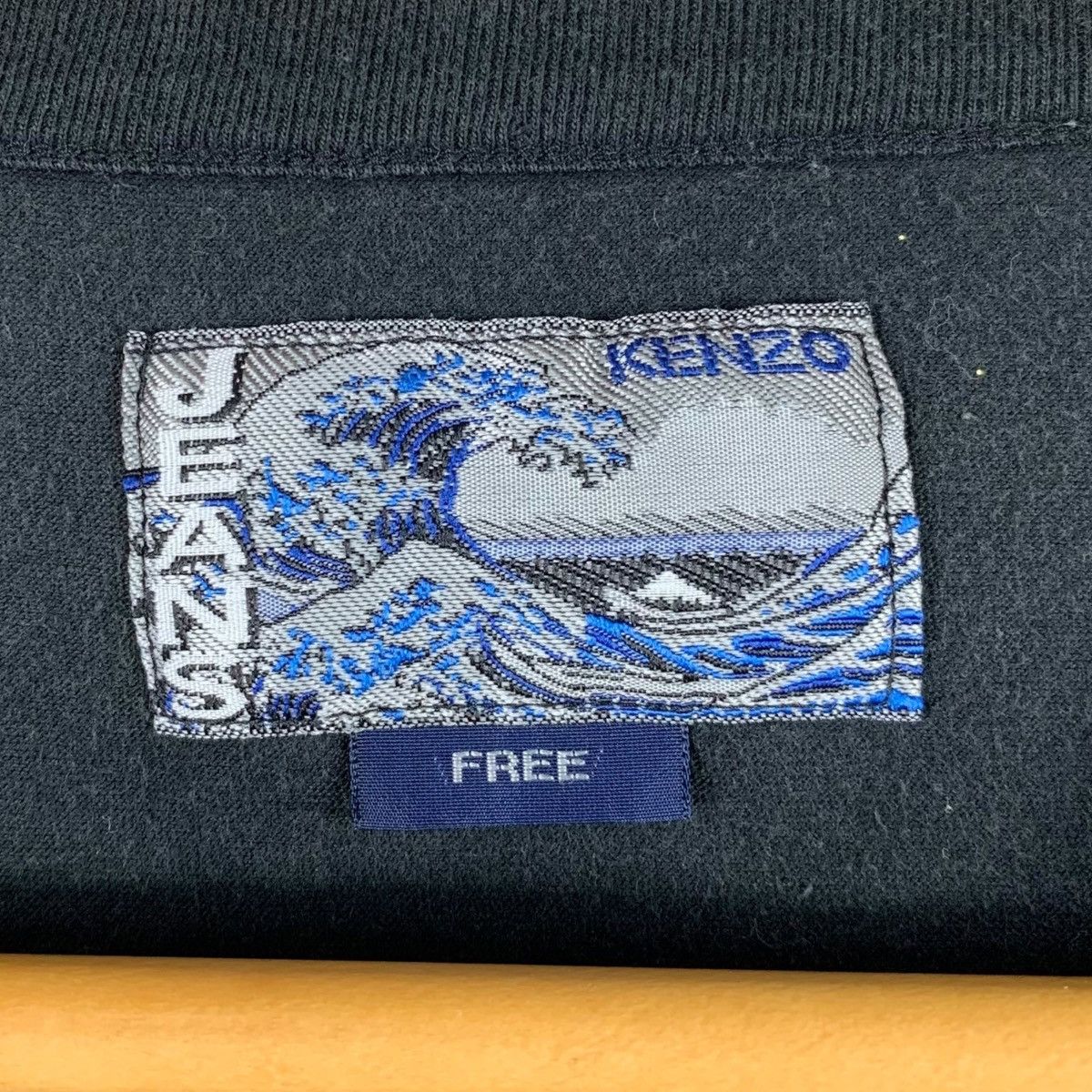 Japanese Brand × Kenzo × Vintage Vintage KENZO Jeans Japanese Brand Casual Backhit T-Shirt Size US L / EU 52-54 / 3 - 6 Thumbnail