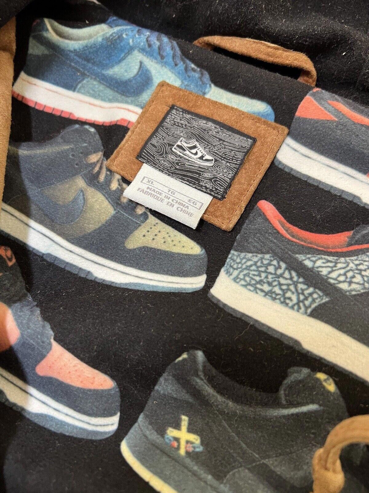 Nike 2006 NIKE SB DUNK SNEAKERS ONLY JACKET WIND RUNNER XL Size US XL / EU 56 / 4 - 6 Thumbnail