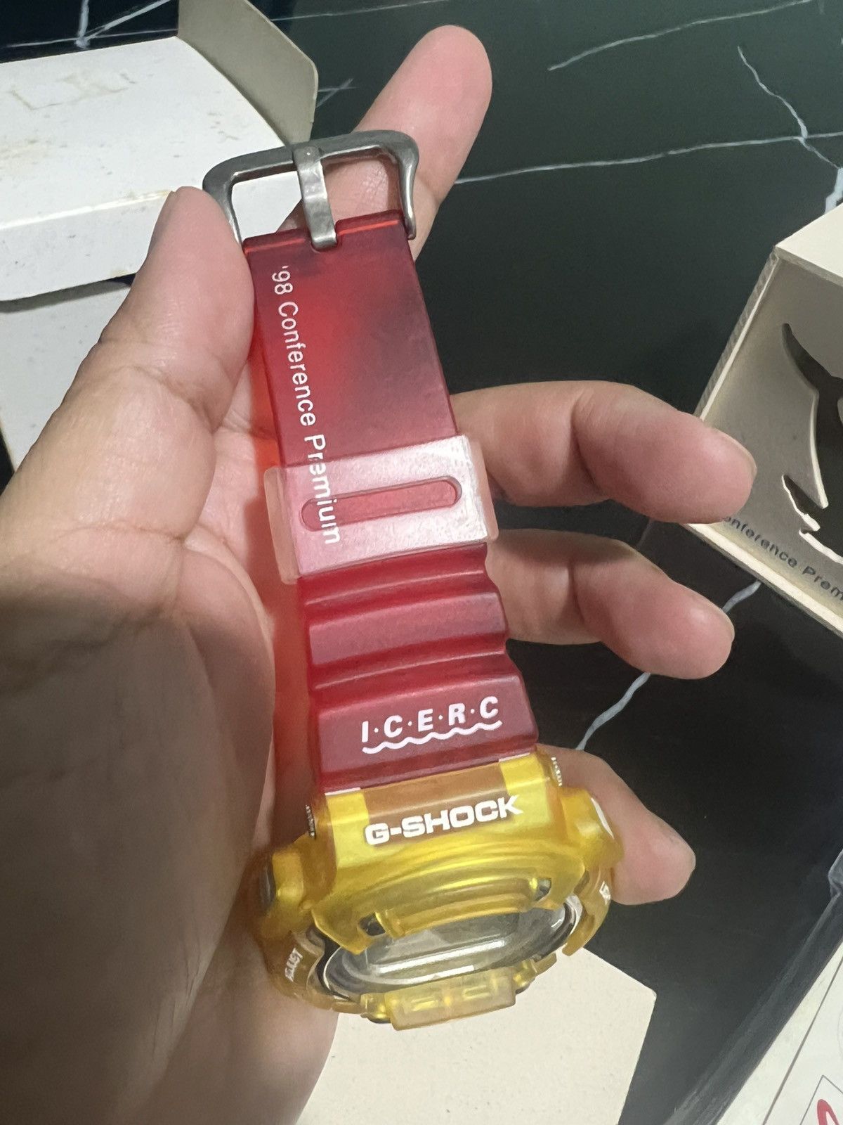 G Shock Vintage Rare 1998 Dolphin & Whale G Shock Watch Size ONE SIZE - 7 Thumbnail