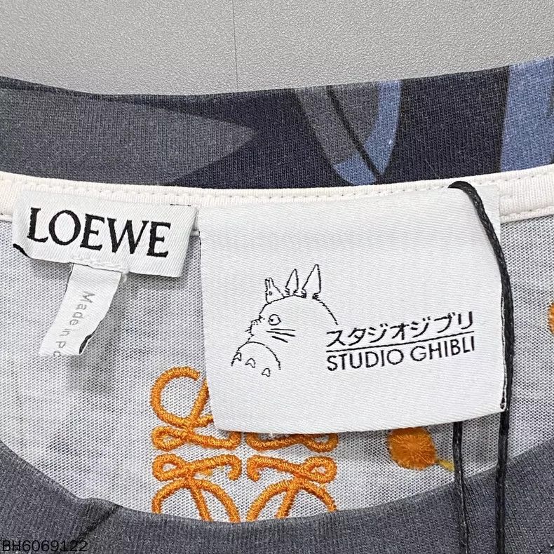Loewe LOEWE Hal's Moving Castle print short sleeves Size US M / EU 48-50 / 2 - 4 Thumbnail
