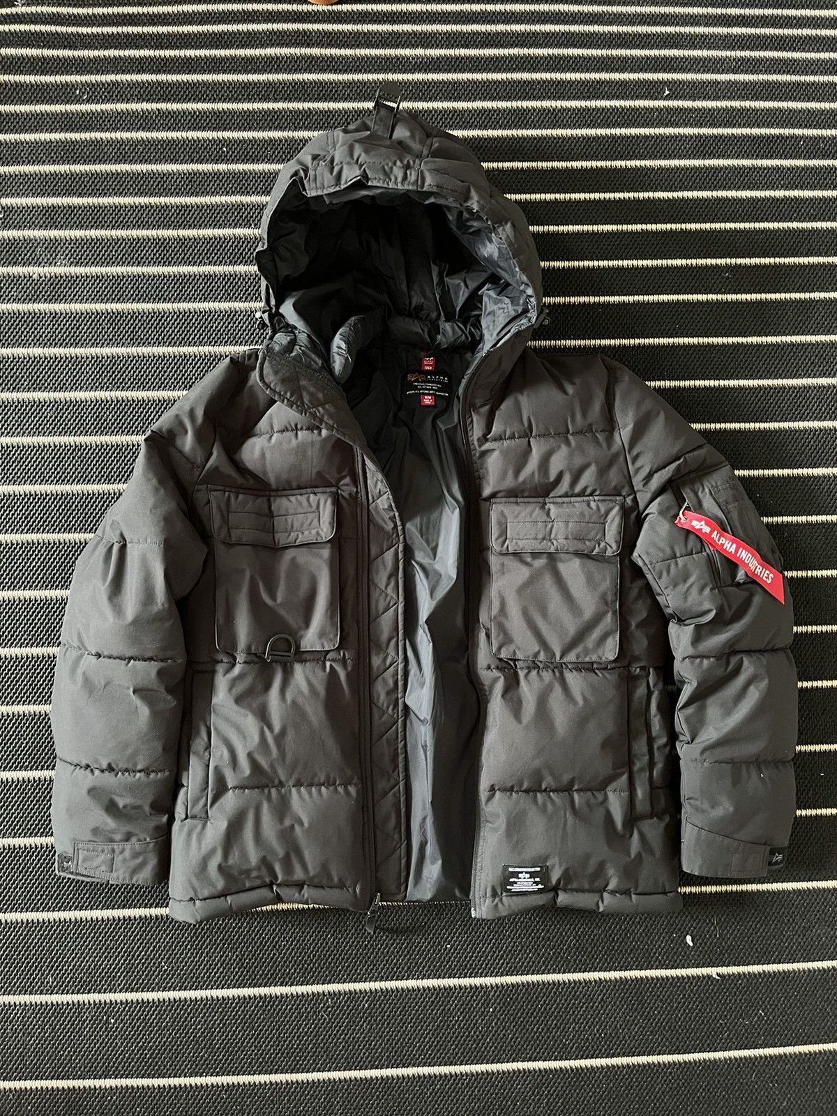 Hooded Puffer Jacket