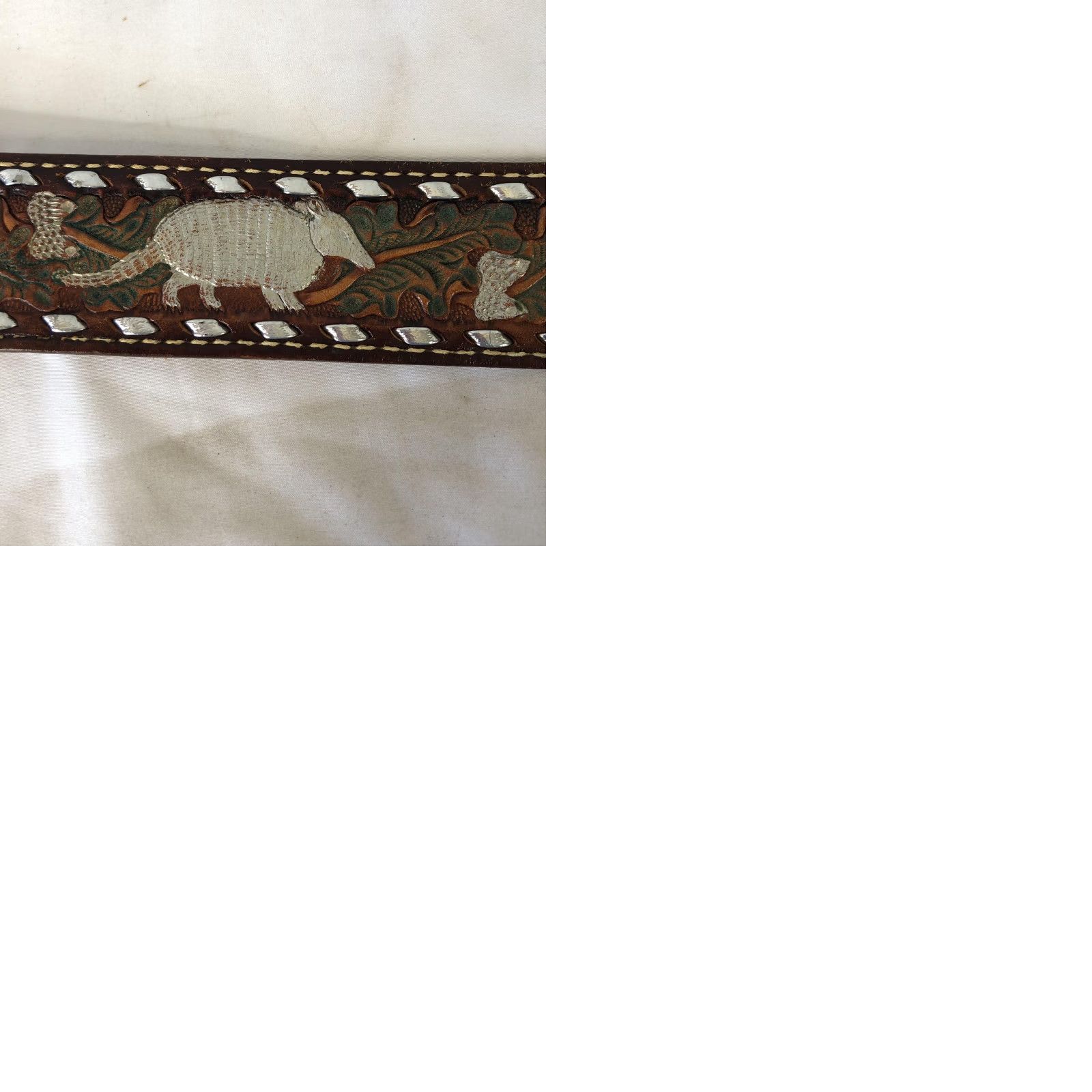 Vintage Belt Mens 36 Brown Leather Western Armadillo Studded Name BOB Animal Design Size 36 - 9 Thumbnail