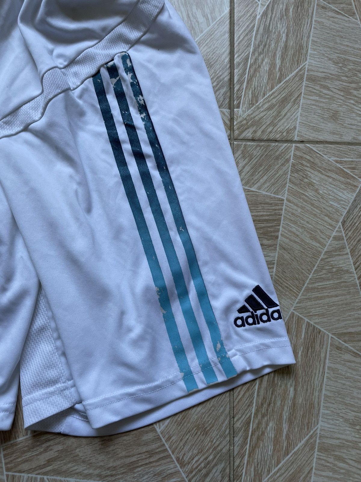 Adidas × Vintage Vintage Adidas Chelsea 2012 Football Soccer Jersey Shorts Size US 36 / EU 52 - 6 Thumbnail