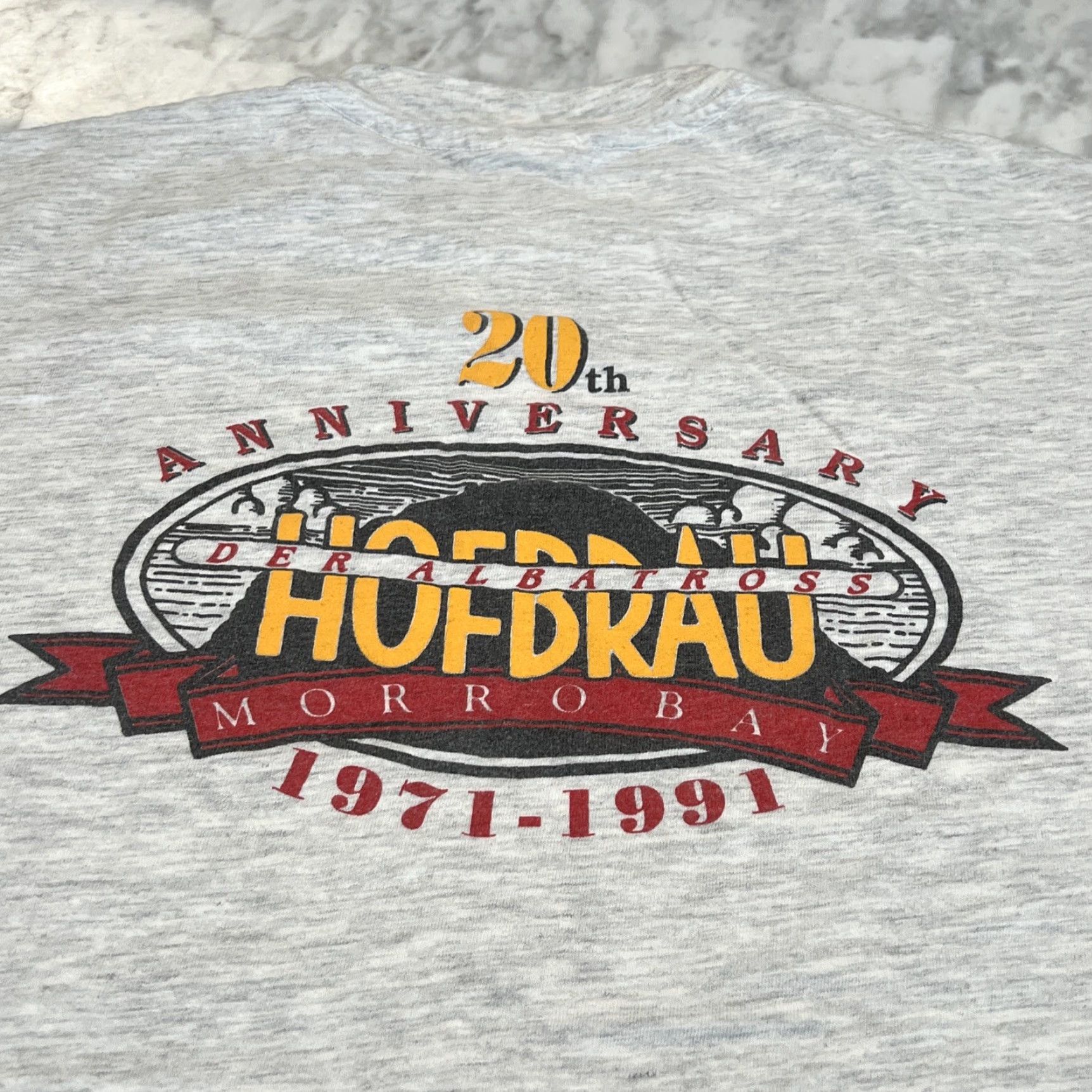 Hanes VINTAGE 1991 Der Albatross Hofbrau Morro Bay XL Single Stitch Gray T Shirt Size US XL / EU 56 / 4 - 2 Thumbnail