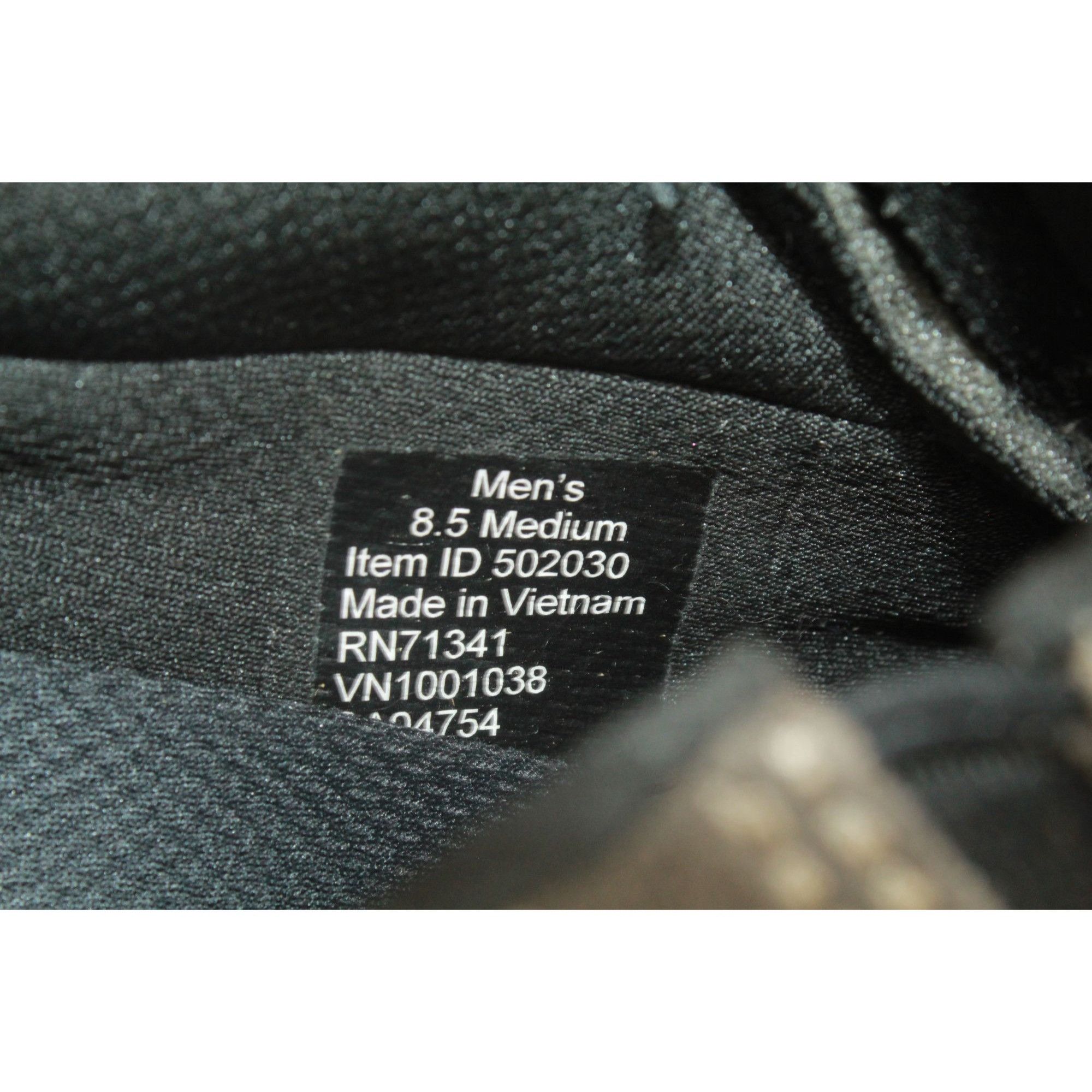 L.L. Bean LL Bean Men's Vibram Arctic Grip Slip On Shoe Hiking Gray Si Size US 8.5 / EU 41-42 - 9 Thumbnail