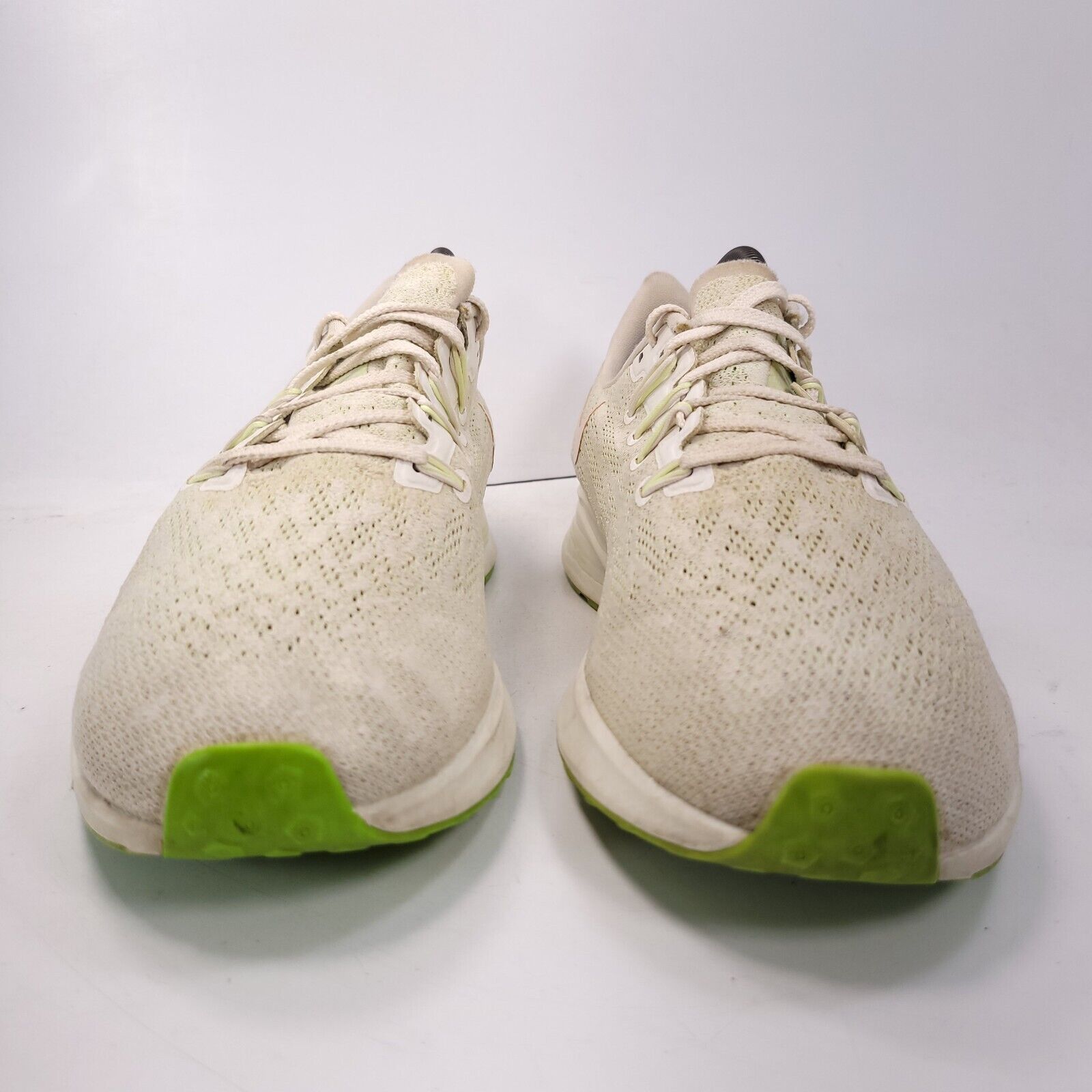 Nike Nike Air Zoom Pegasus 36 Shoe Womens Size 9 AO2210-002 White Size US 9 / IT 39 - 2 Thumbnail