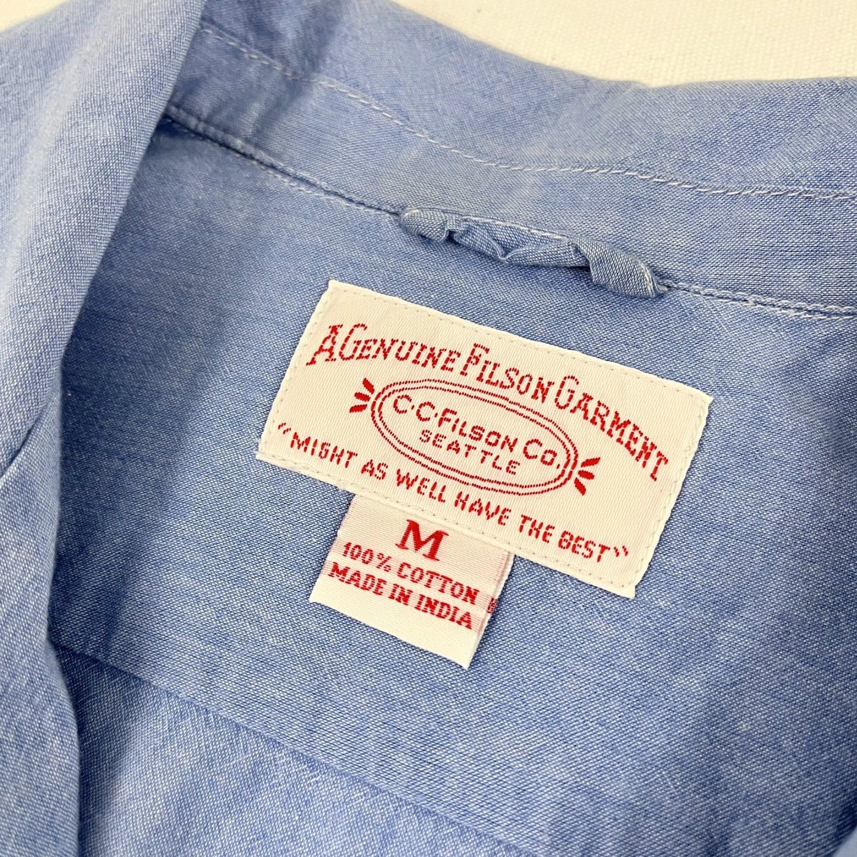 Filson Filson Shirt Womens Medium Blue Chambray Button-Up Hiking Work Loop Collar Size M / US 6-8 / IT 42-44 - 2 Thumbnail