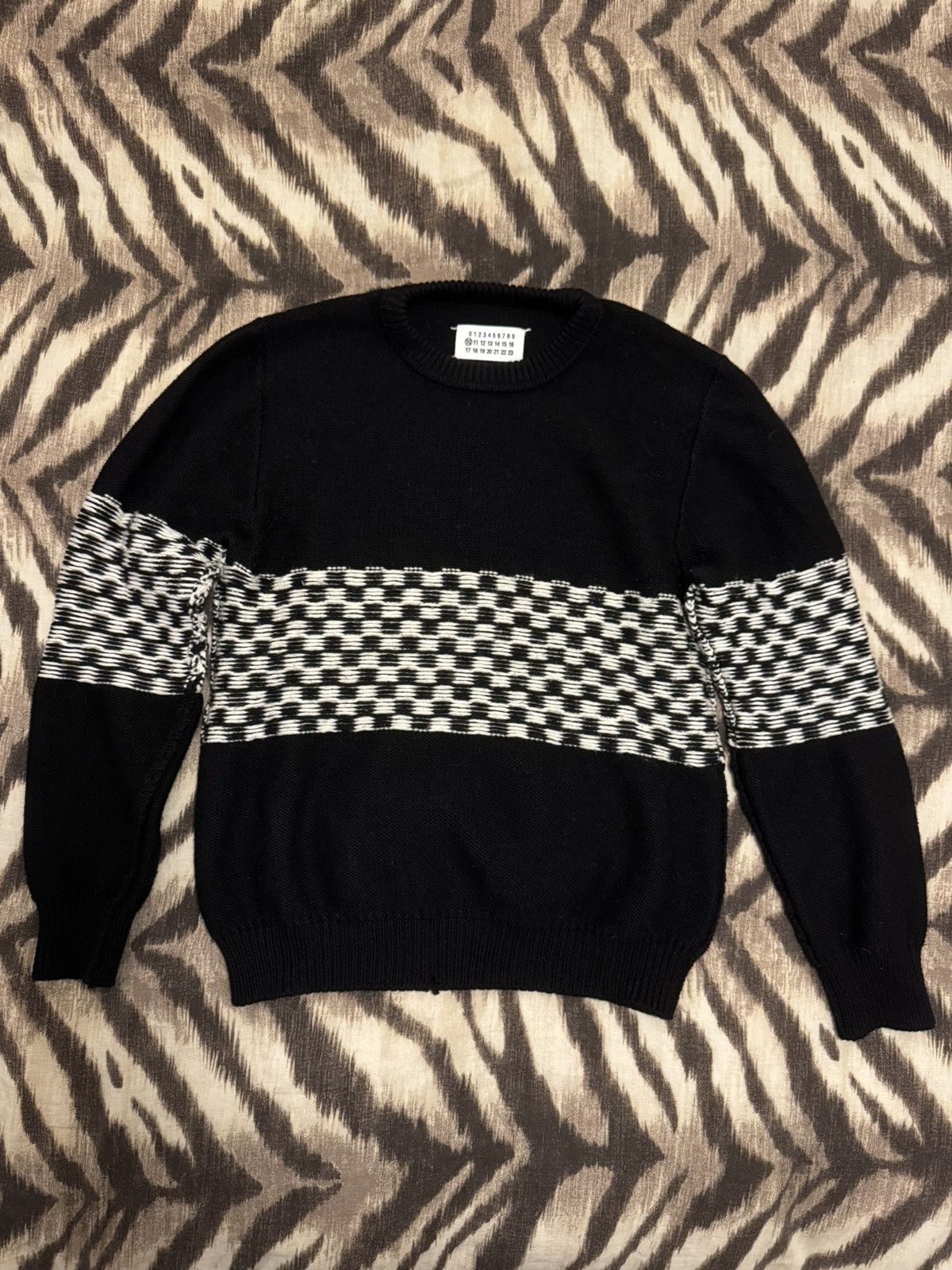 Maison Margiela Maison Margiela Inside Out Checkered Wool Sweater Size US M / EU 48-50 / 2 - 1 Thumbnail
