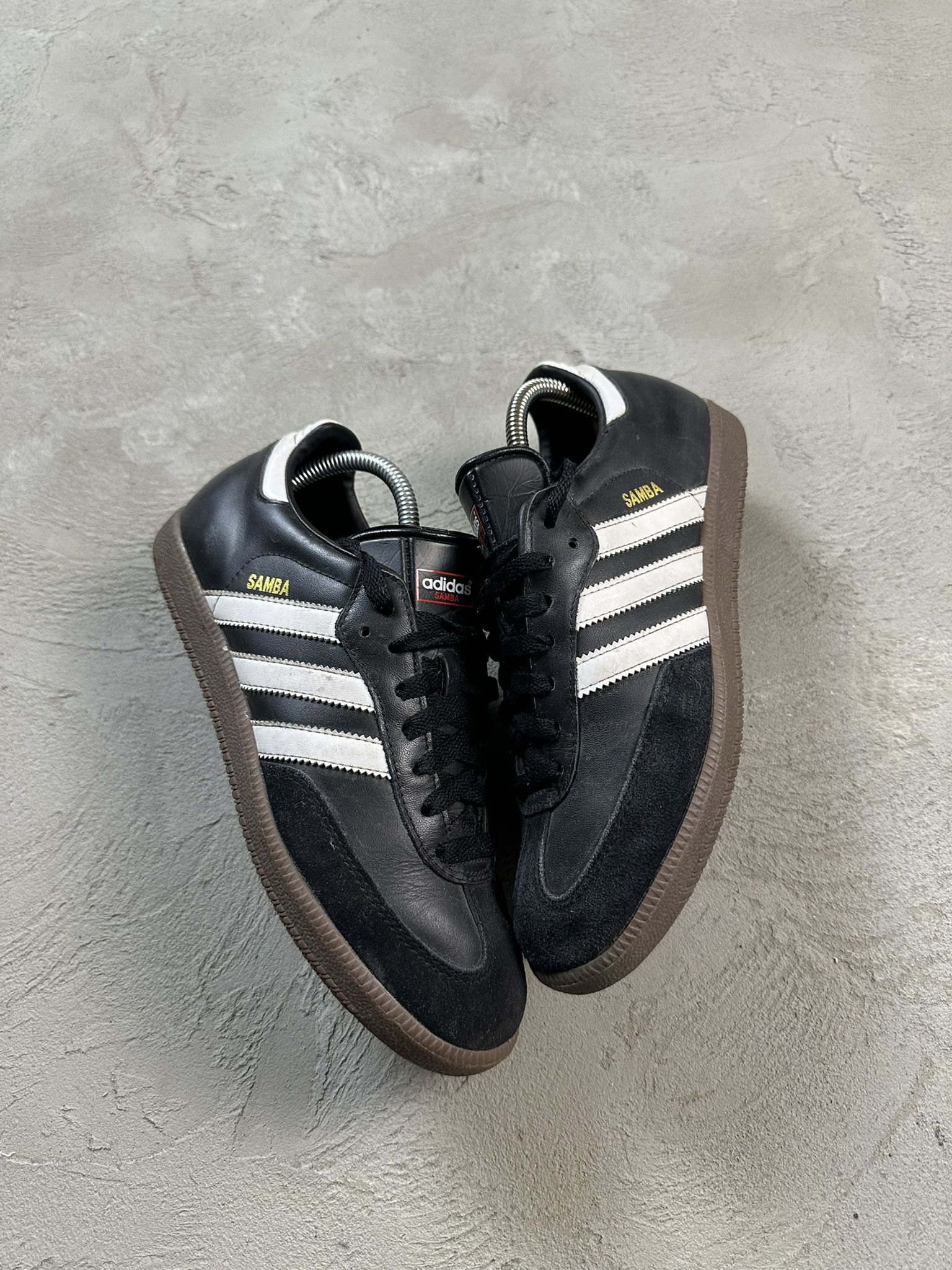 Adidas Adidas Samba Low Leather Sneakers Hype Size US 7.5 / EU 40-41 - 2 Thumbnail