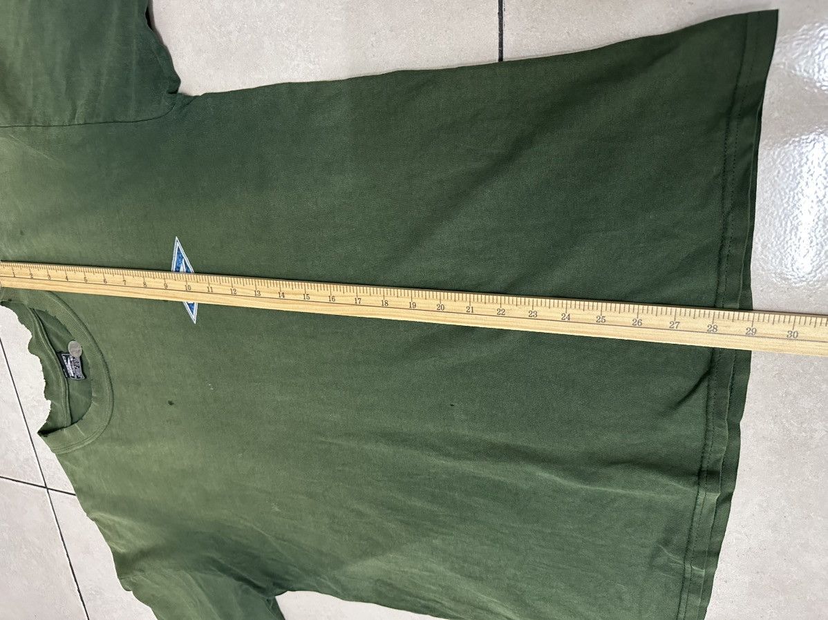 Quiksilver Vintage Thrashed Sunfaded Quiksilver Tshirt Size US L / EU 52-54 / 3 - 5 Thumbnail