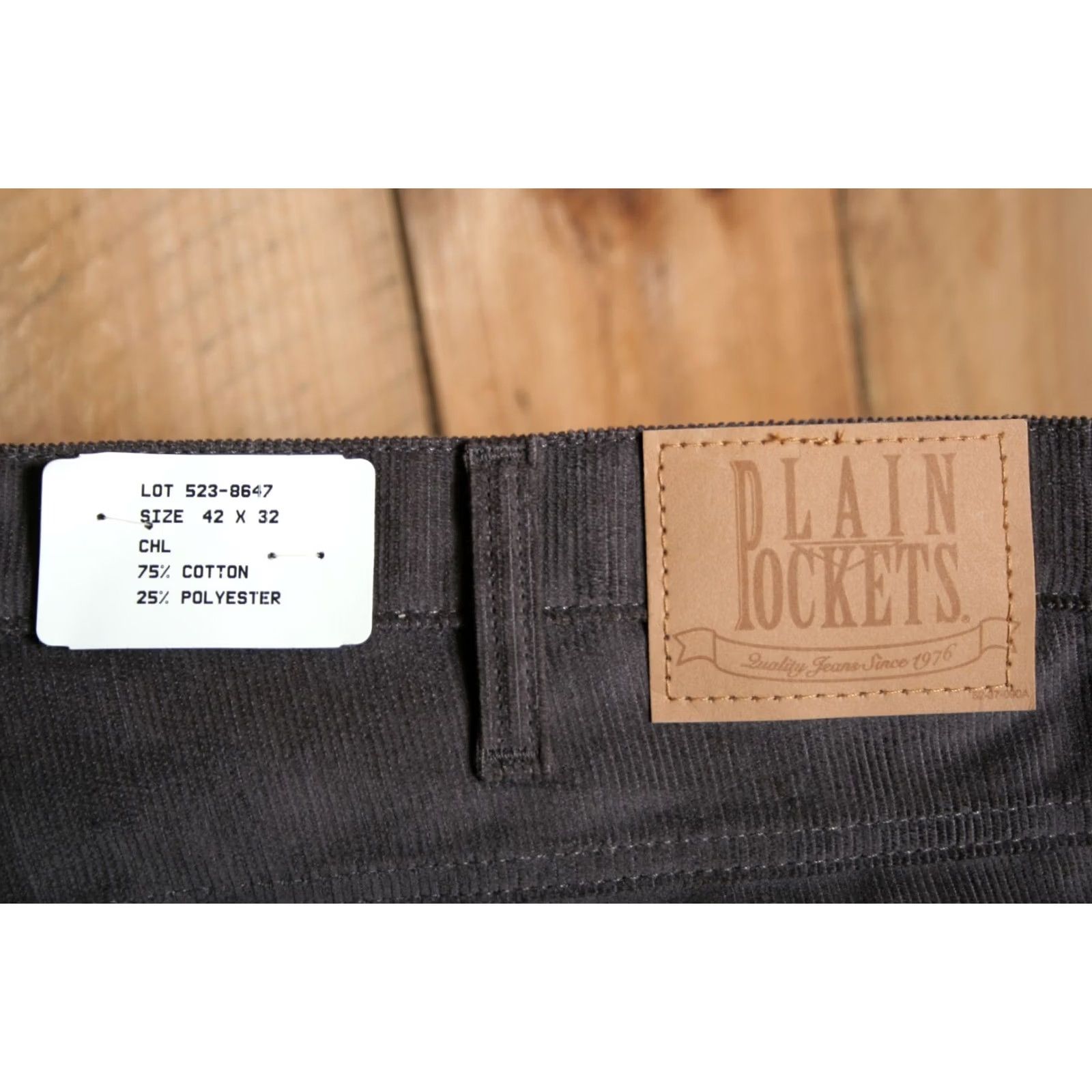 JCPenney VINTAGE JCPenney Pants Bootcut Corduroy Gray 42x32 Mens Regular Wide Trouser Jeans 42x32 Mens Bootsuit? Size 42R - 7 Thumbnail