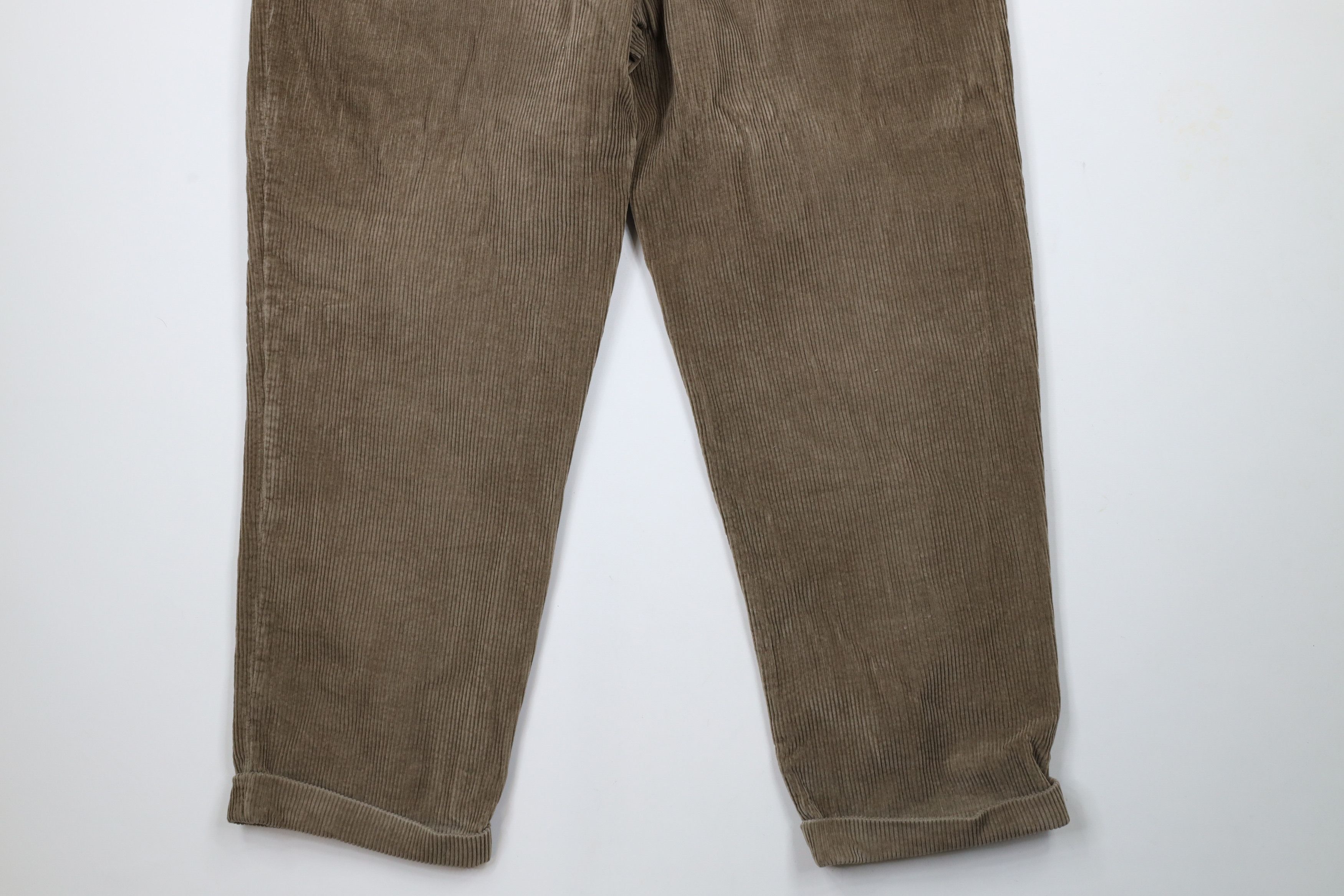 Vintage Vintage 90s Streetwear Pleated Cuffed Corduroy Chino Pants Size US 36 / EU 52 - 13 Thumbnail