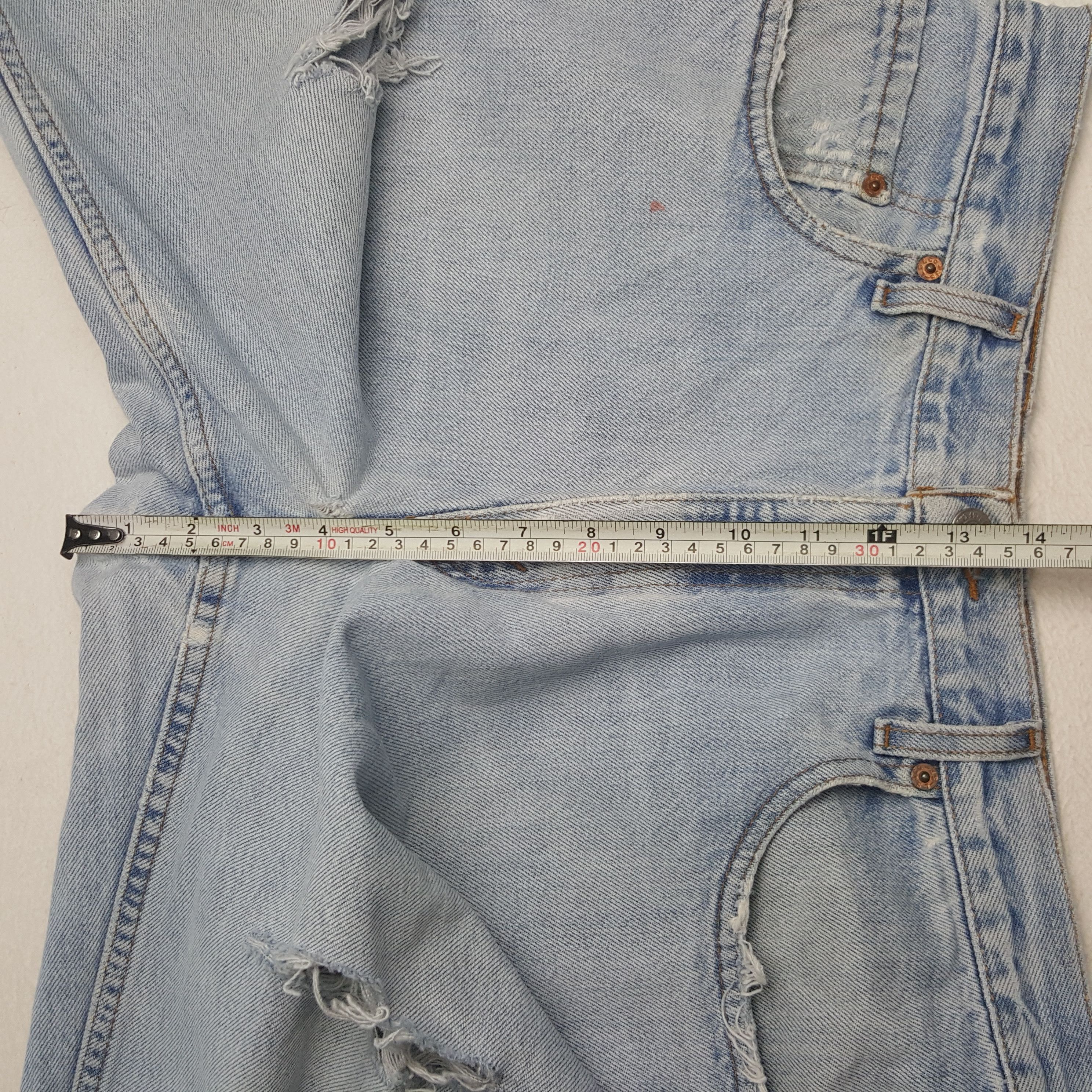 Levi's × Vintage Vintage Levi's 560 American Distressed Style Denim Jeans Size US 32 / EU 48 - 11 Thumbnail