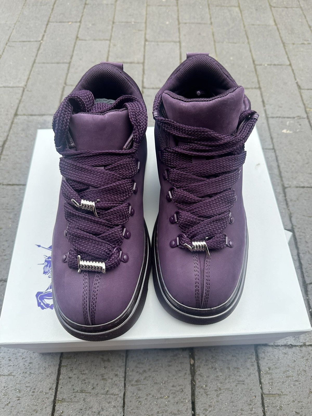 Burberry Burberry Nubuck Trek Boots Size US 10 / EU 43 - 2 Thumbnail