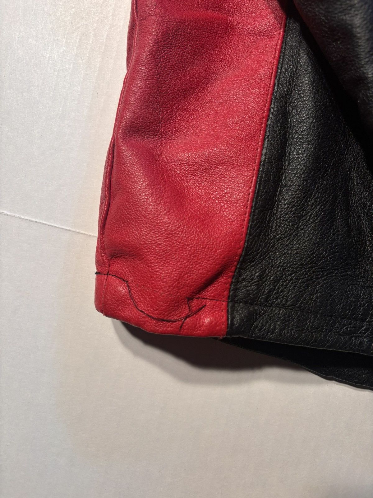 Wilsons Leather Vtg Moto Racing Stripe Cafe Faux Leather Motorcycle Jacket Size US L / EU 52-54 / 3 - 11 Thumbnail