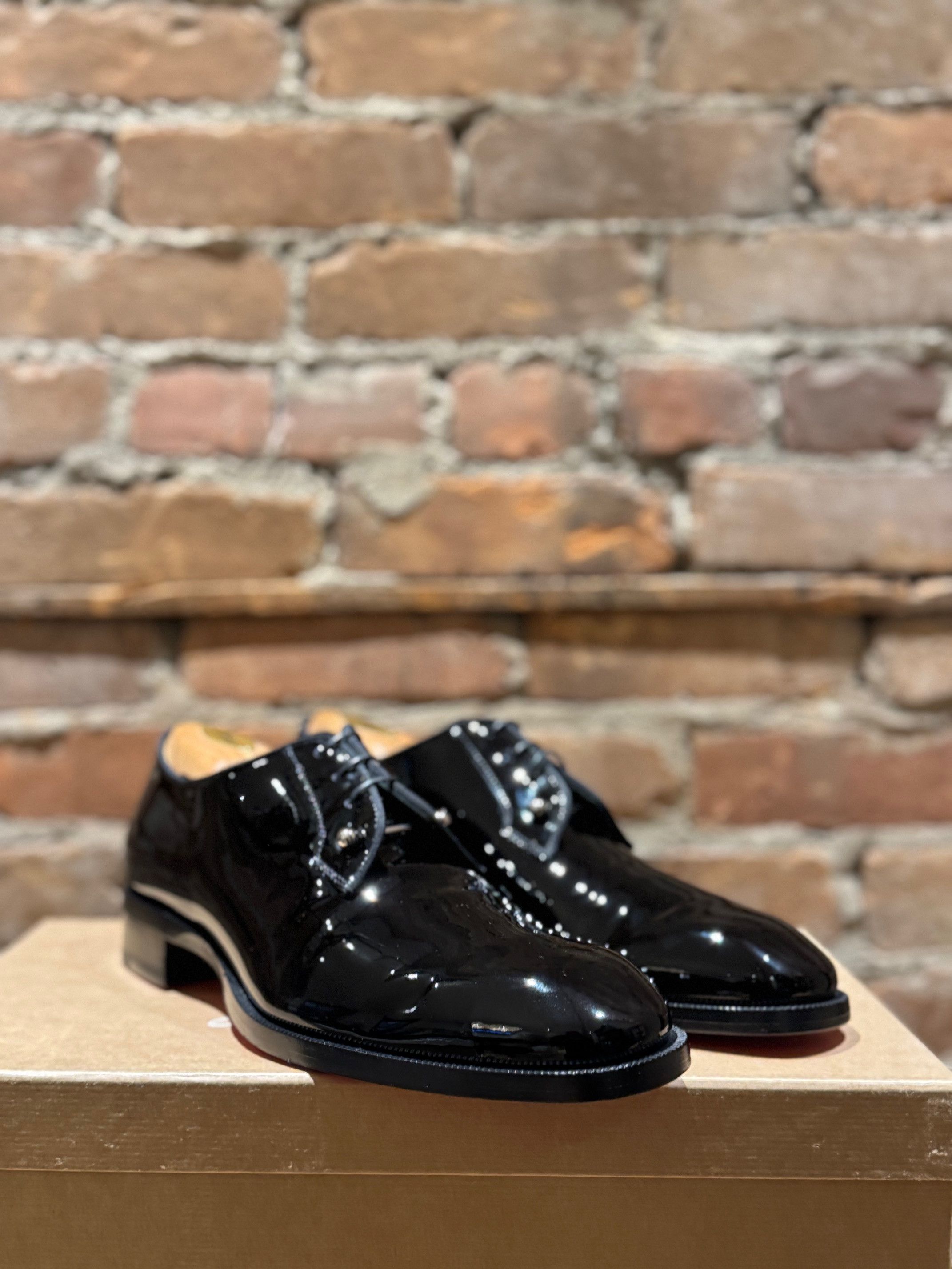 Christian Louboutin Christian Louboutin Chambeliss Flat – Patent Leather Size US 8 / EU 41 - 3 Thumbnail